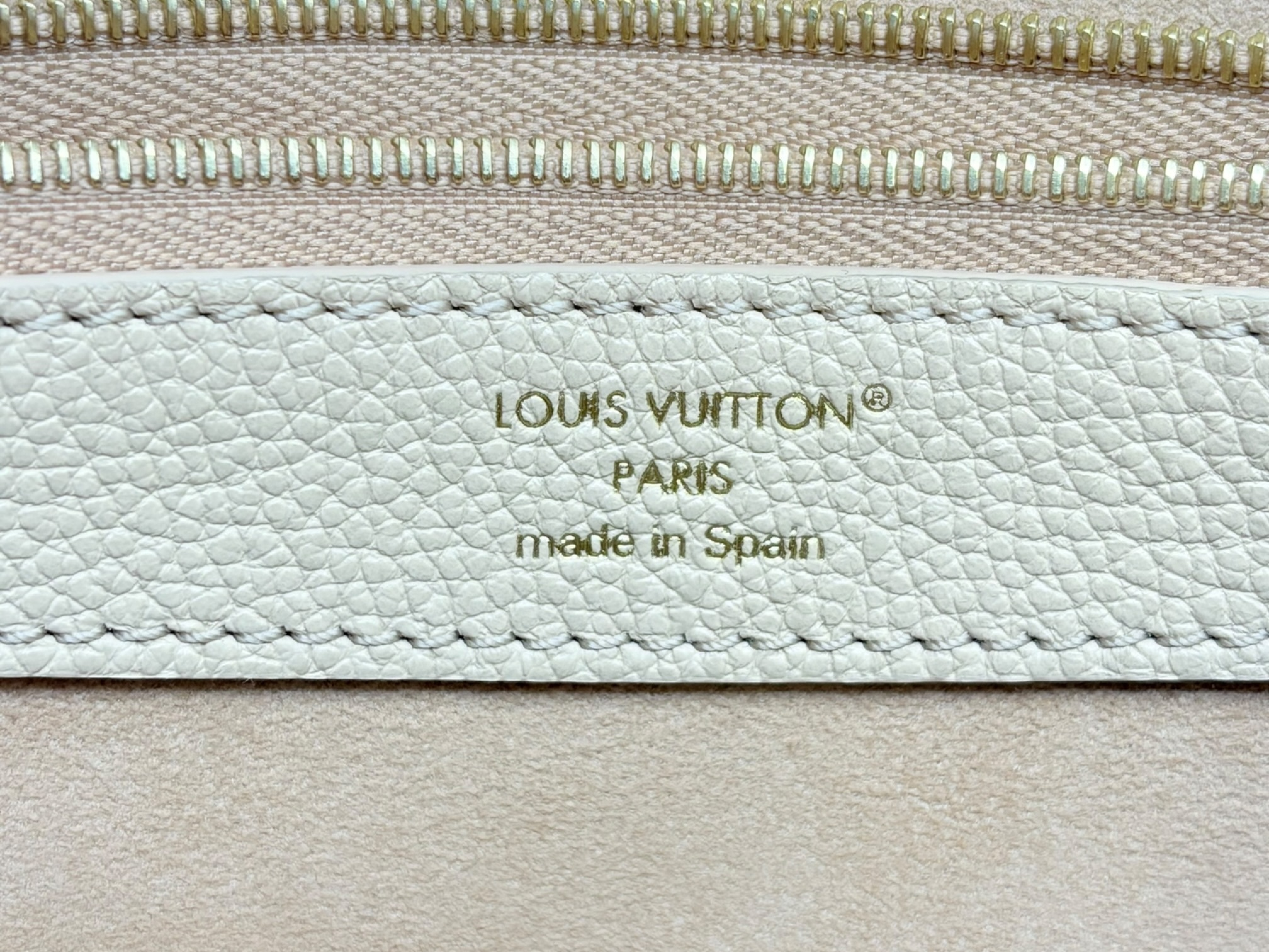 Monogram Empreinte Diane M46388 Beige Shoulder Bag (RFID detected) — view 4