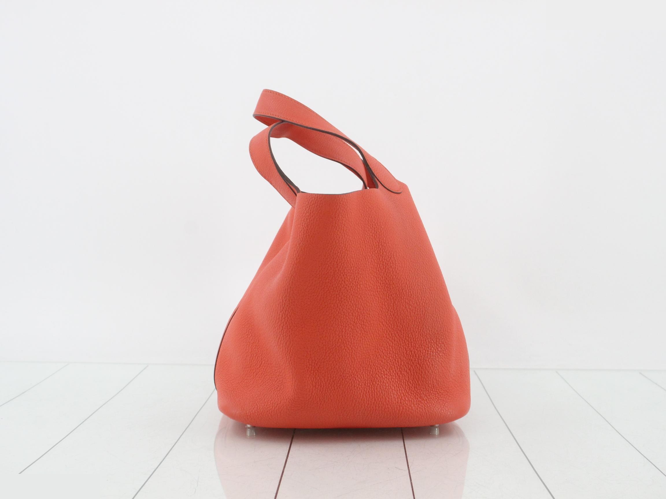 Picotin Lock MM Leather Handbag, D Stamp — view 3