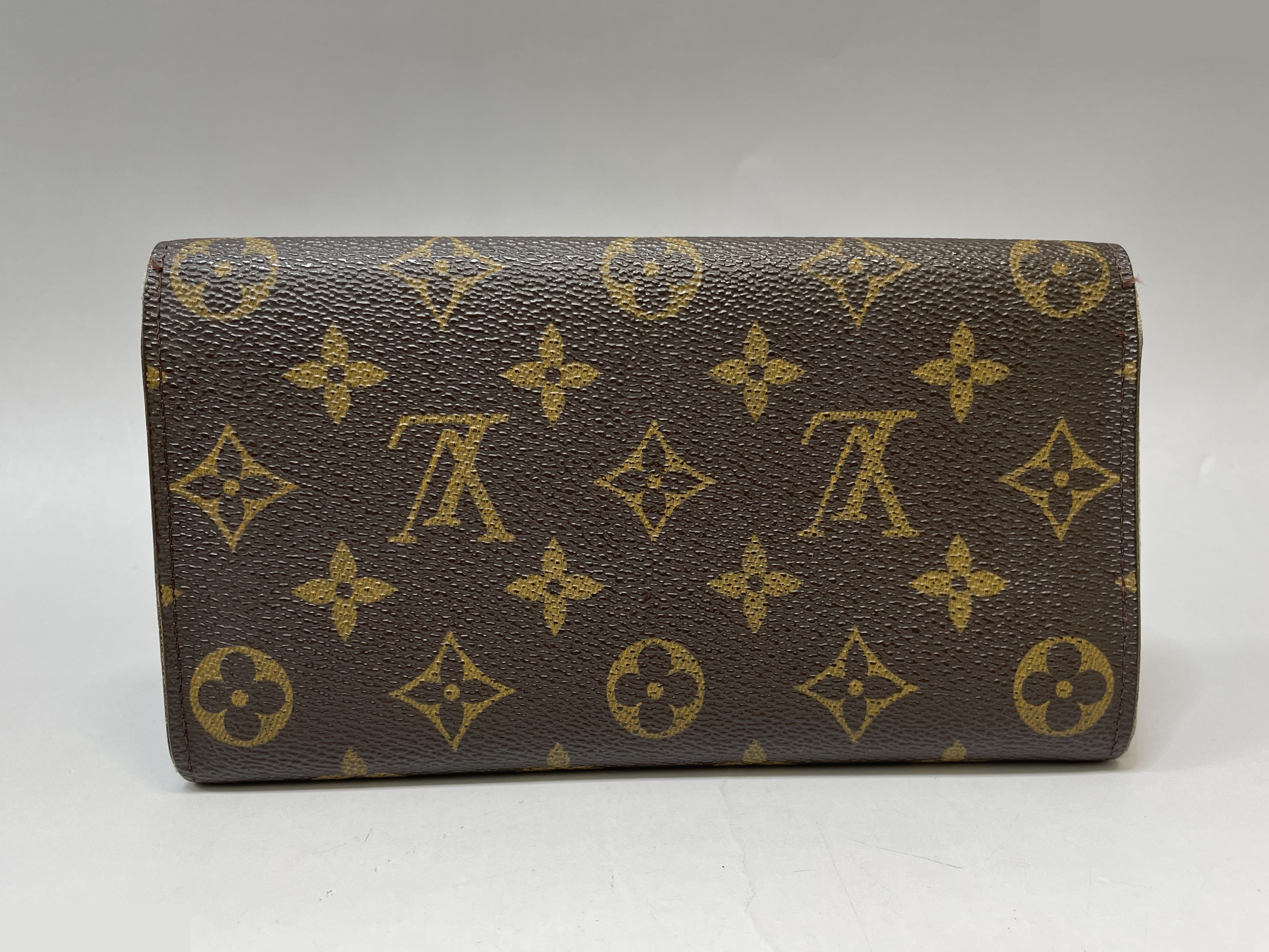 Monogram Pochette Portemonnaie Credit Bi-fold Long Wallet — view 2