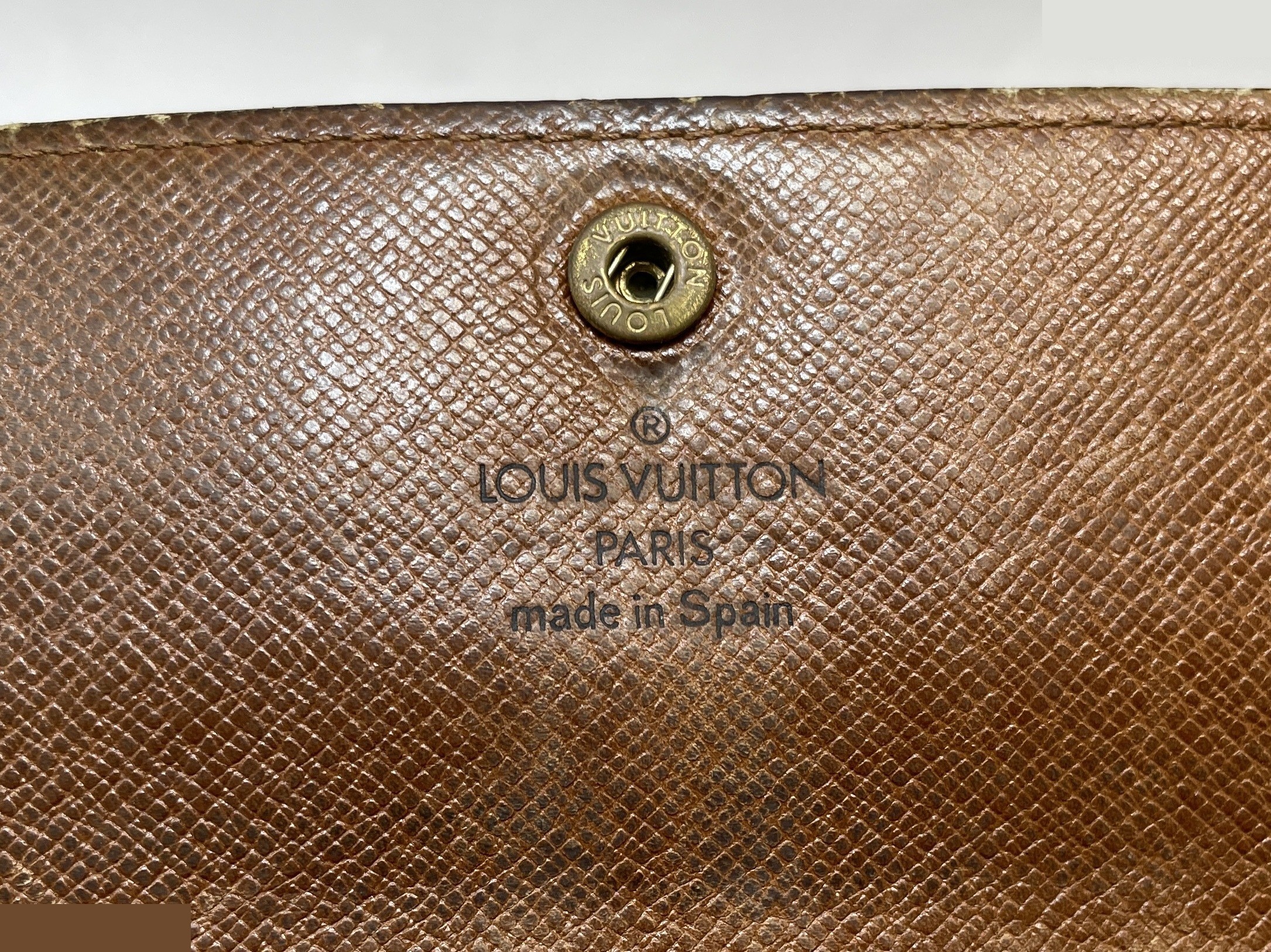 Monogram Pochette Portemonnaie Credit Bi-fold Long Wallet — view 11