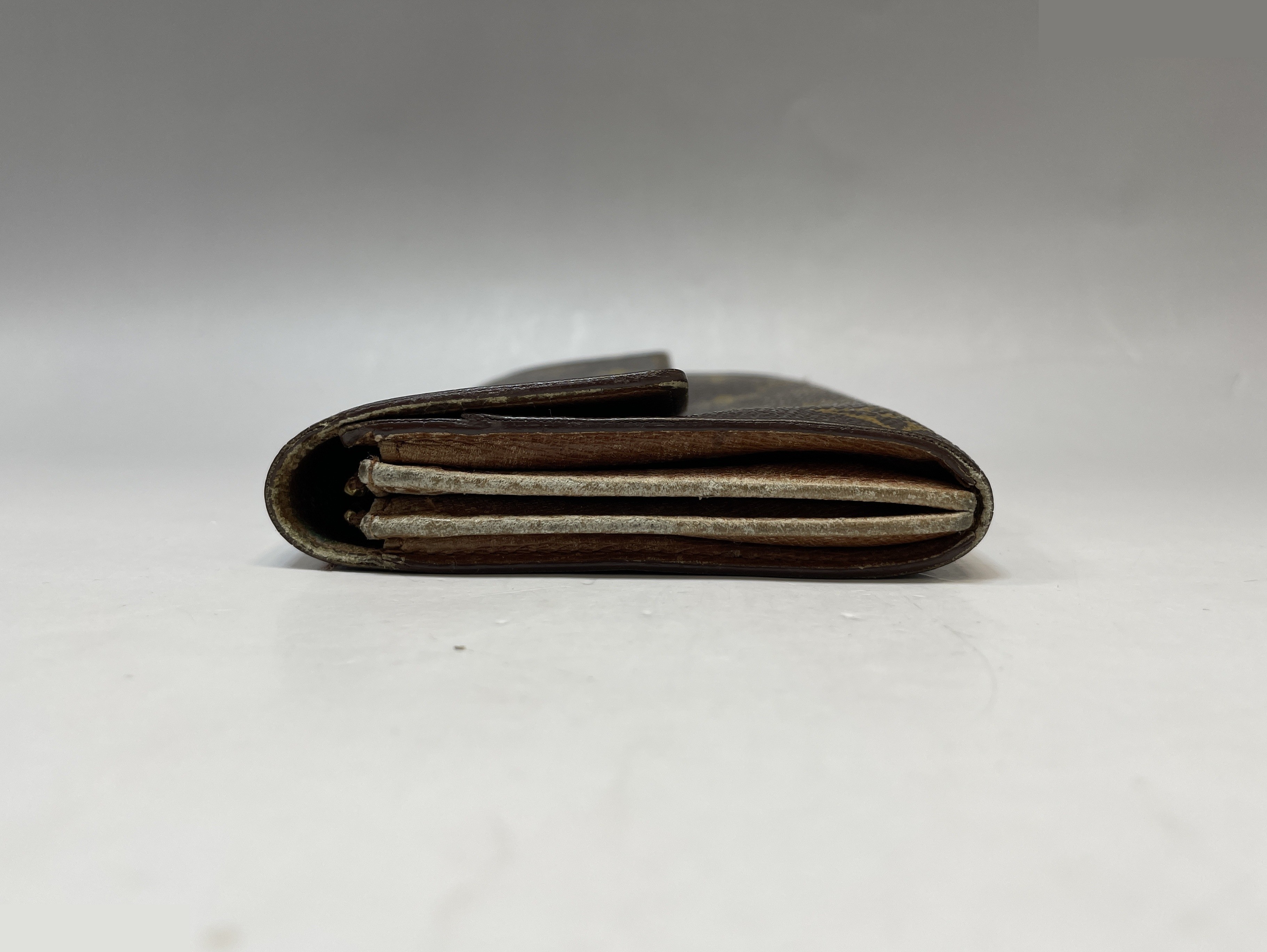 Monogram Pochette Portemonnaie Credit Bi-fold Long Wallet — view 3