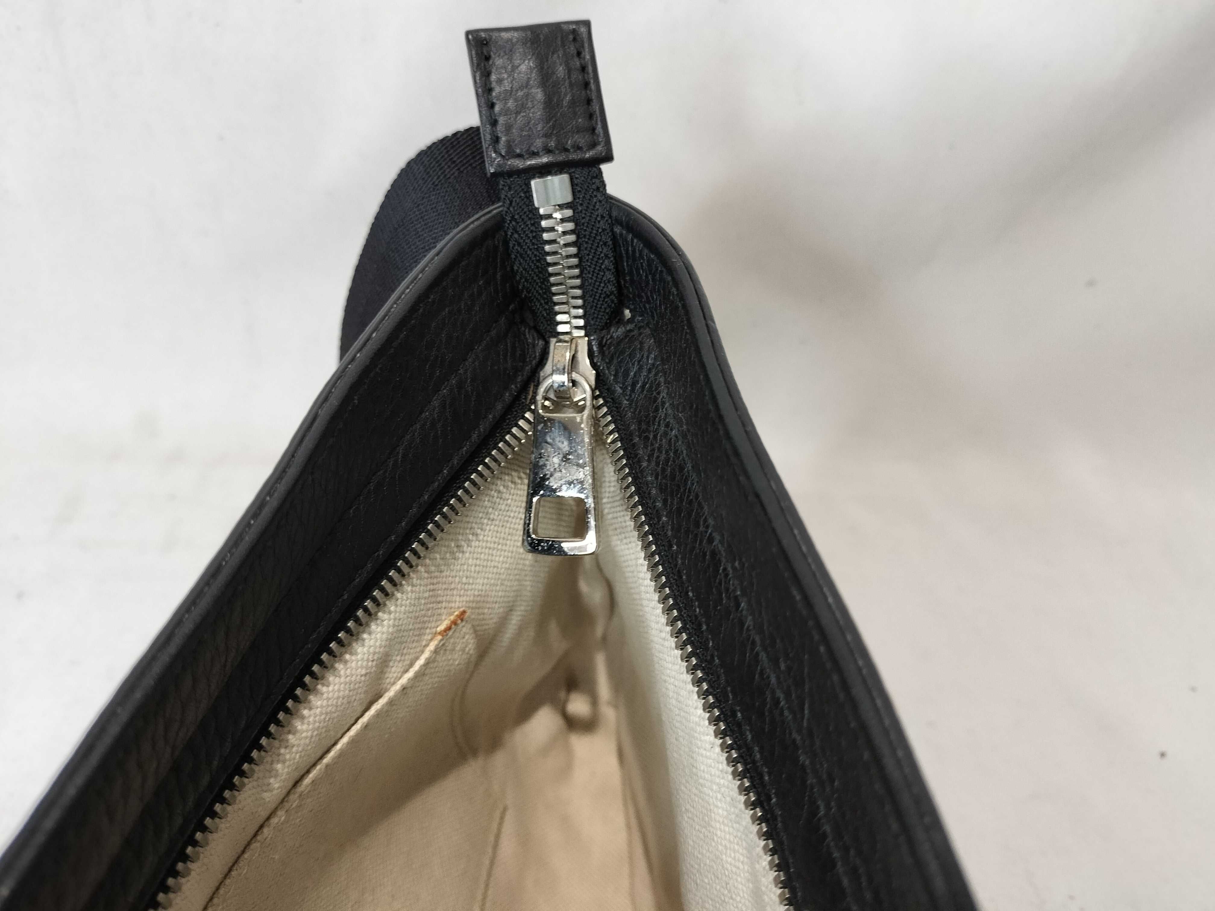 Interlocking G Embroidered Crossbody Bag 322827 Shoulder Bag — view 13