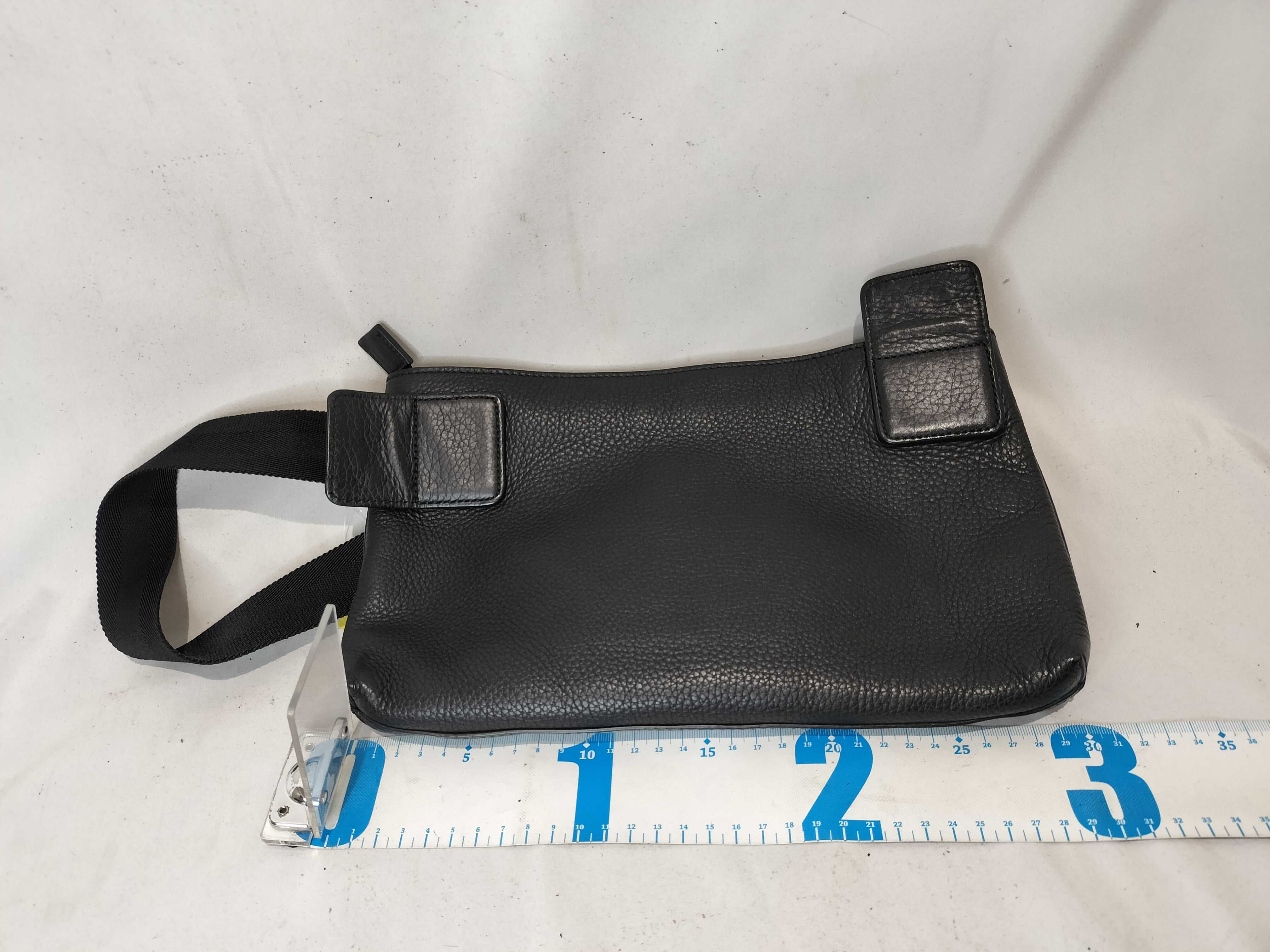 Interlocking G Embroidered Crossbody Bag 322827 Shoulder Bag — view 3