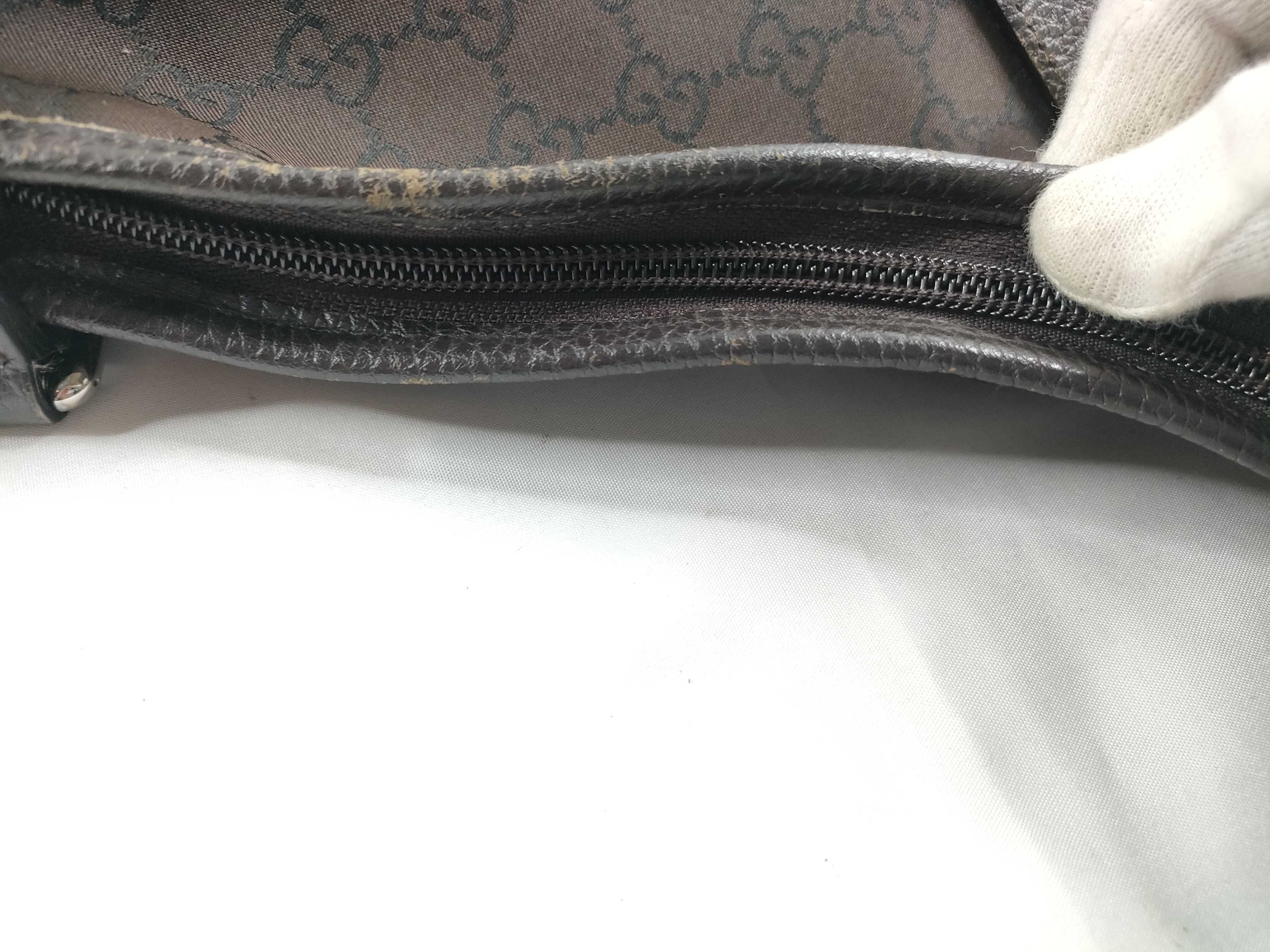 GG Canvas Shoulder Bag 268620 — view 9