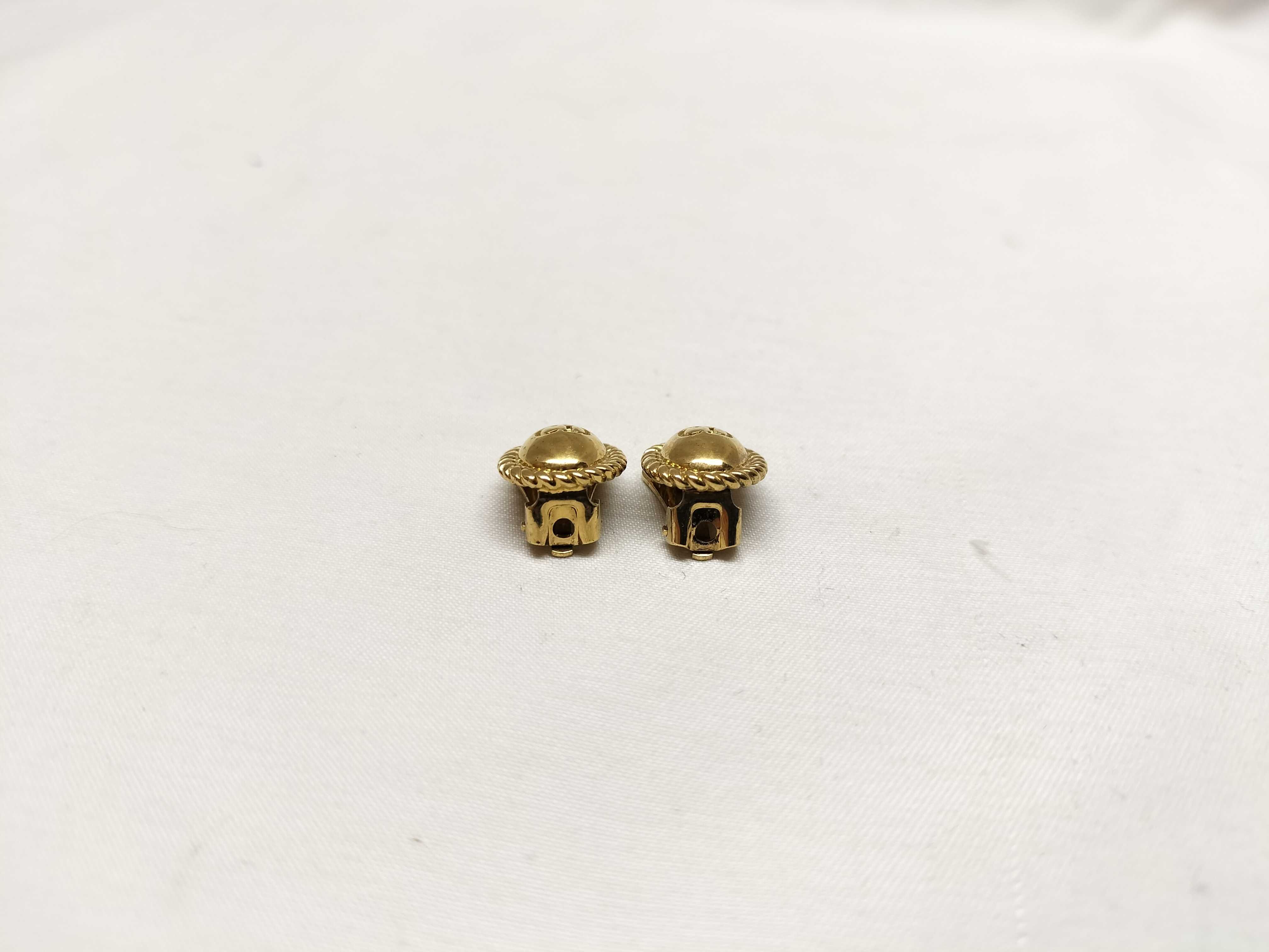 earrings — view 2