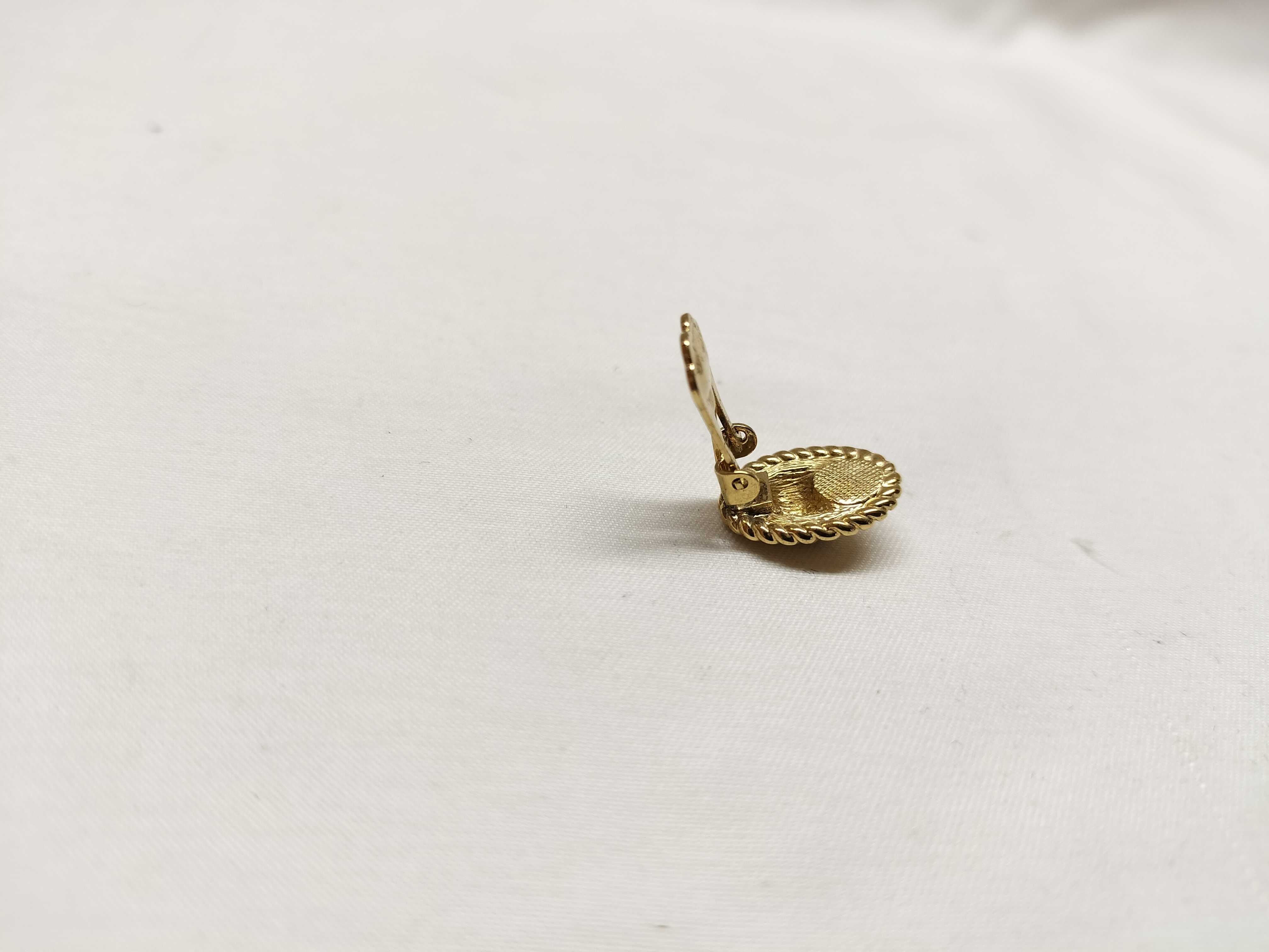 earrings — view 5