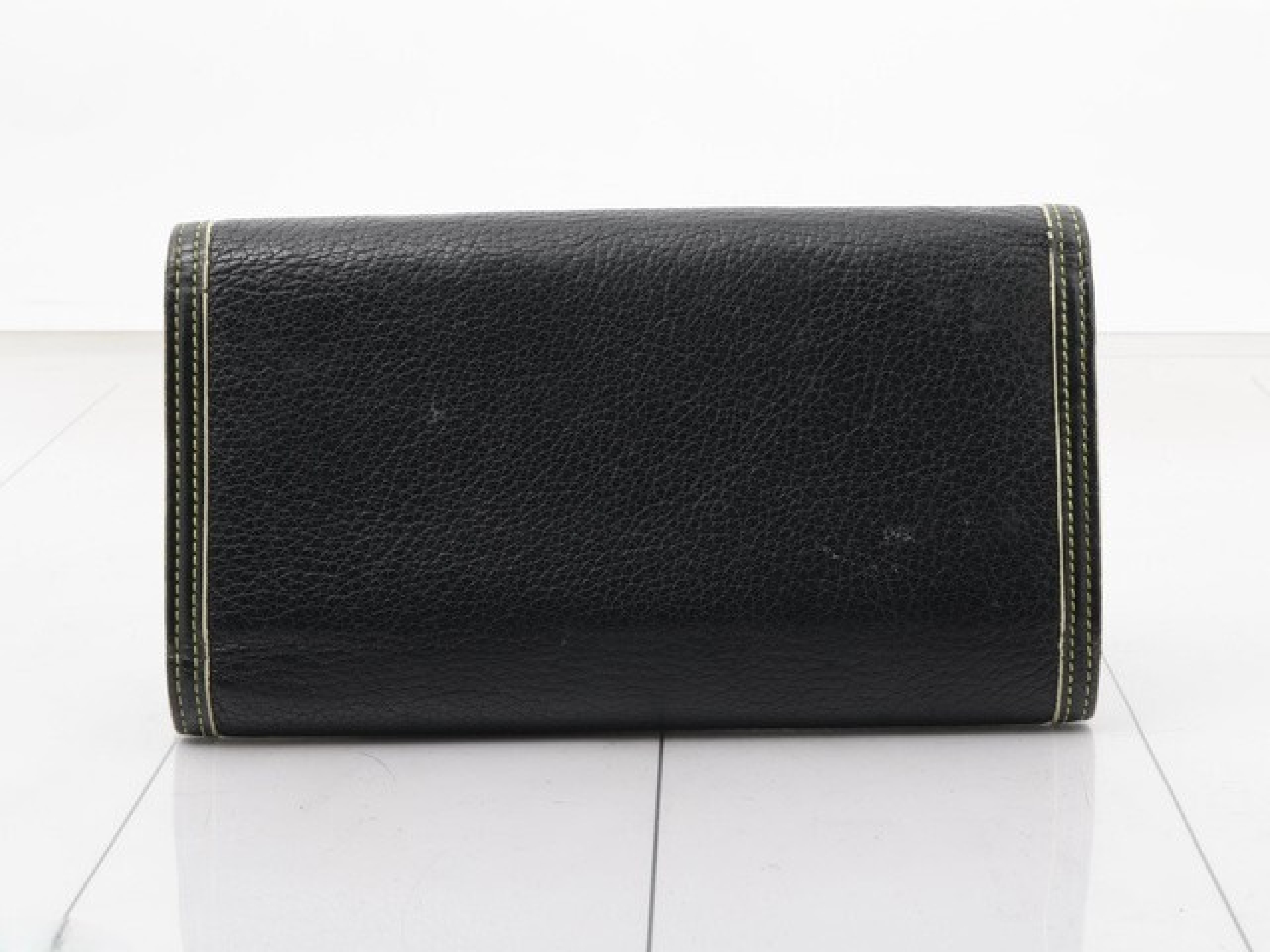 M91836 Porte Trésor International Noir Wallet — view 2