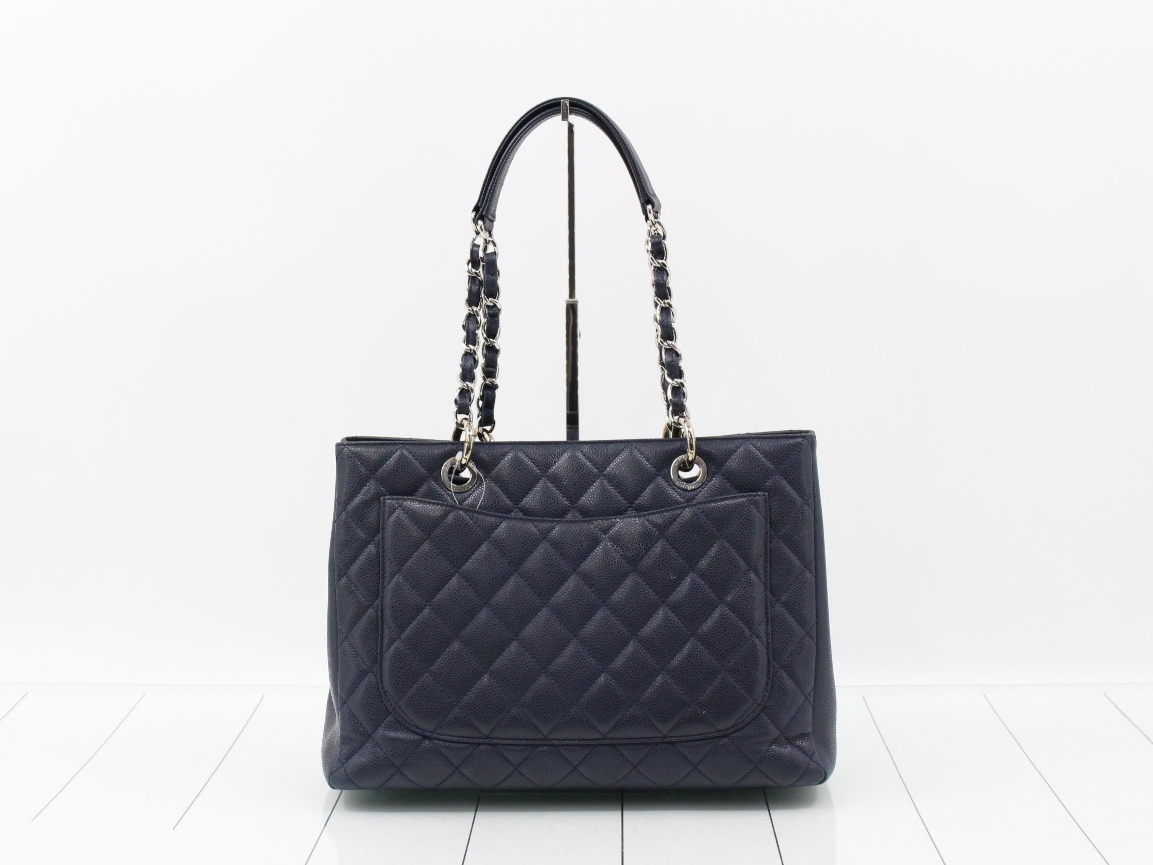 Caviar skin handbag — view 2