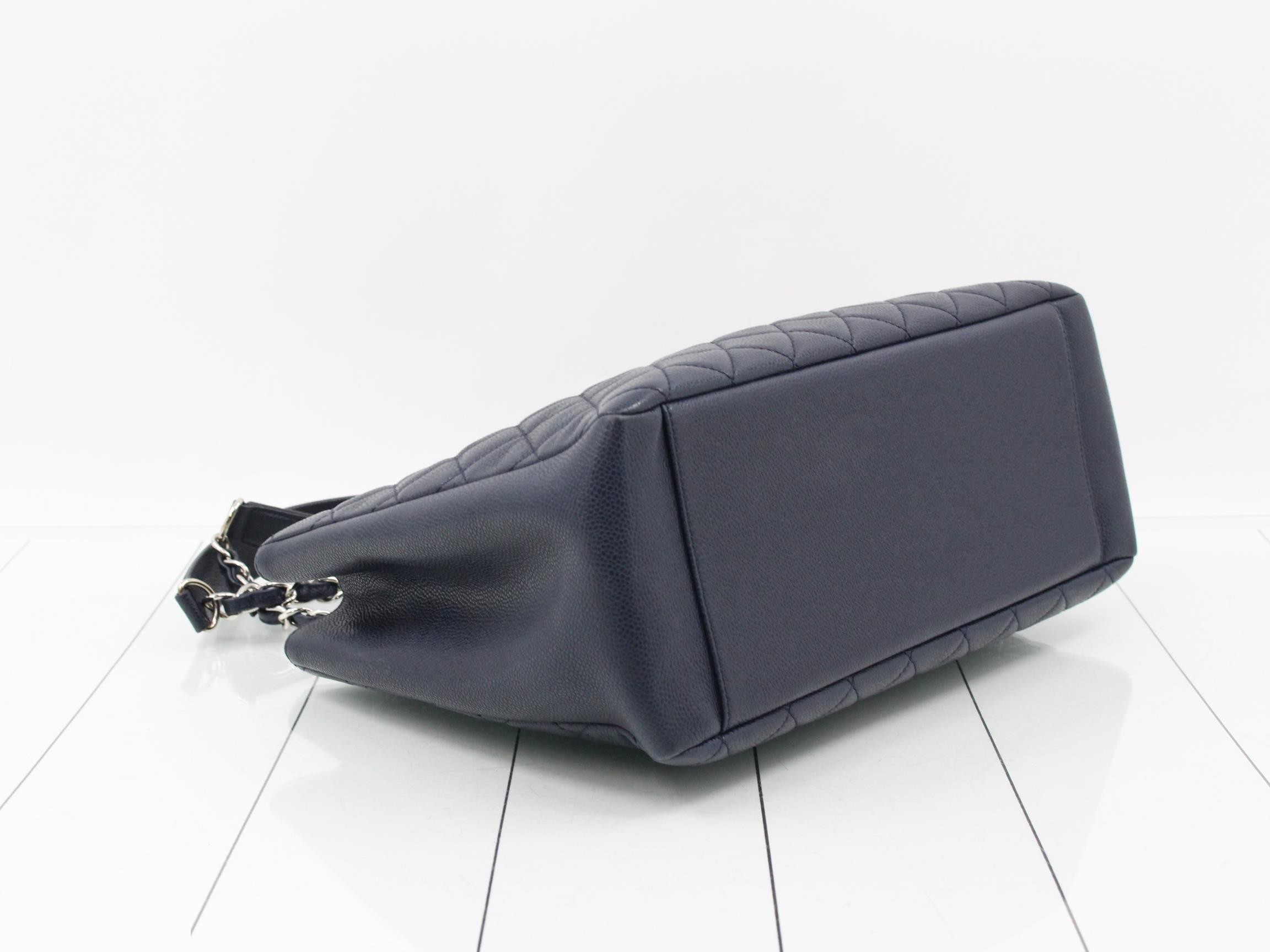 Caviar skin handbag — view 5