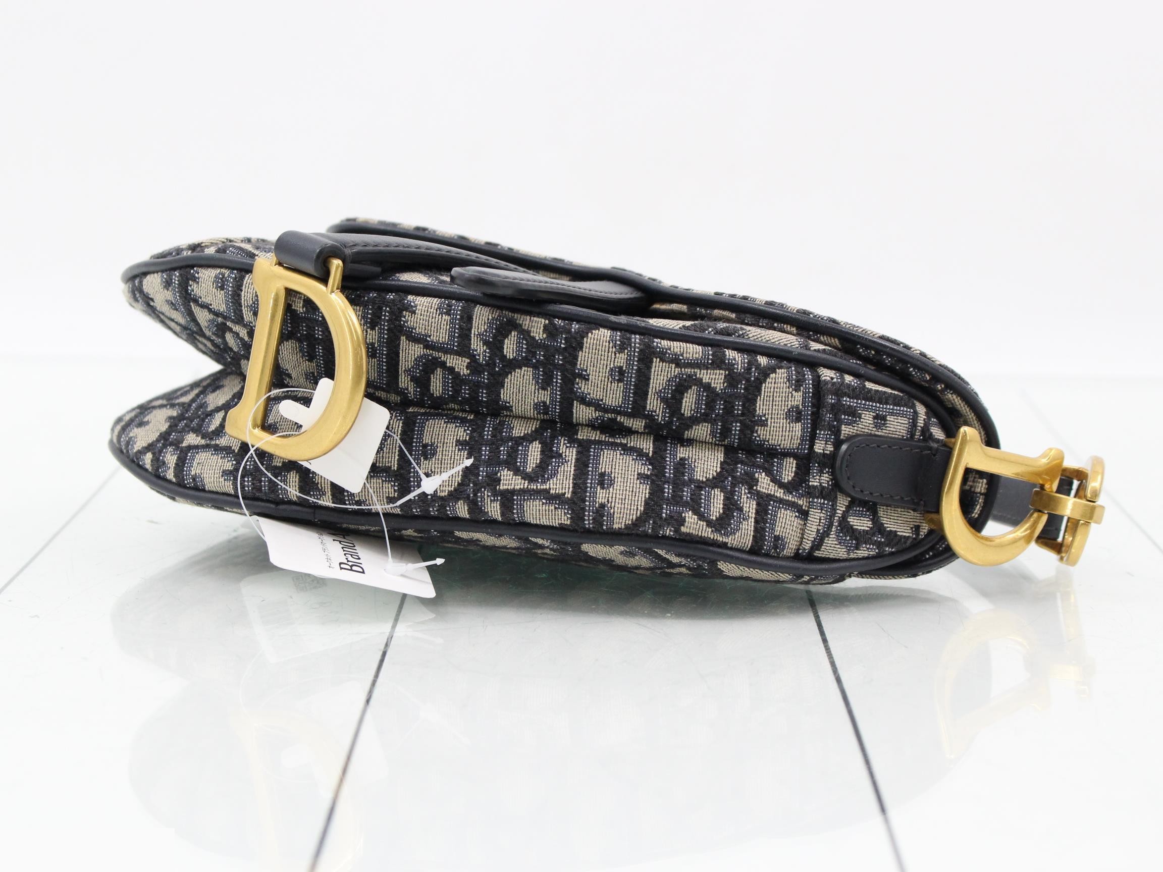 handbag — view 6