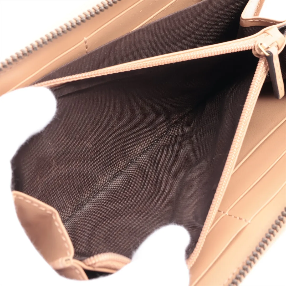 GG Marmont 826153 Leather Round Zip Wallet Beige Ⓖ Engraved — view 7