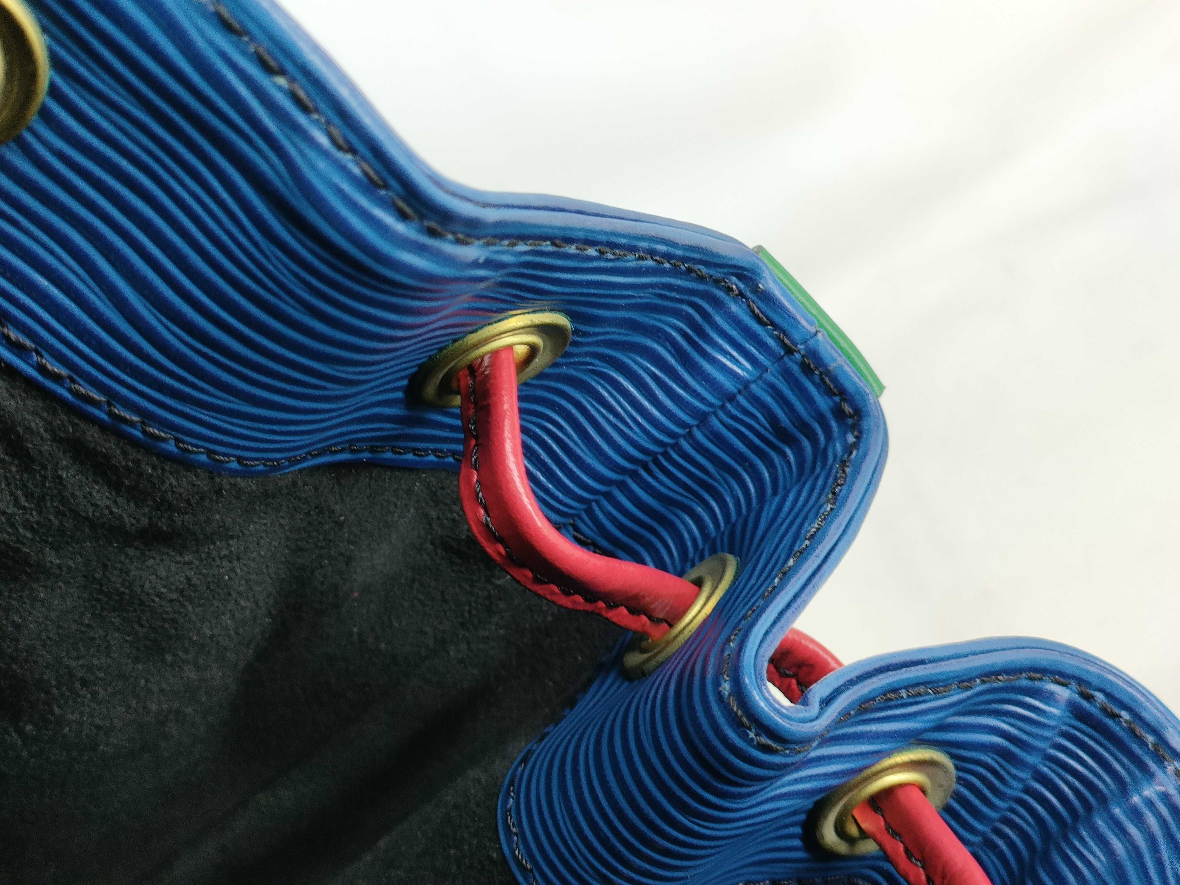 Epi Noe Limited Edition Shoulder Bag — view 15