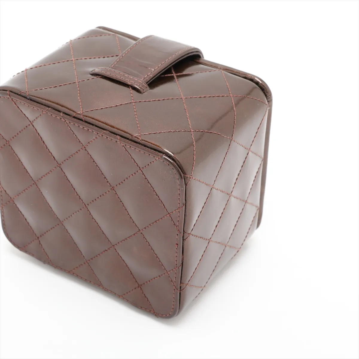 Matelassé Patent Leather Vanity Bag, Brown with Gold Hardware, Item No. 3609014 (Serial Number 3) — view 3