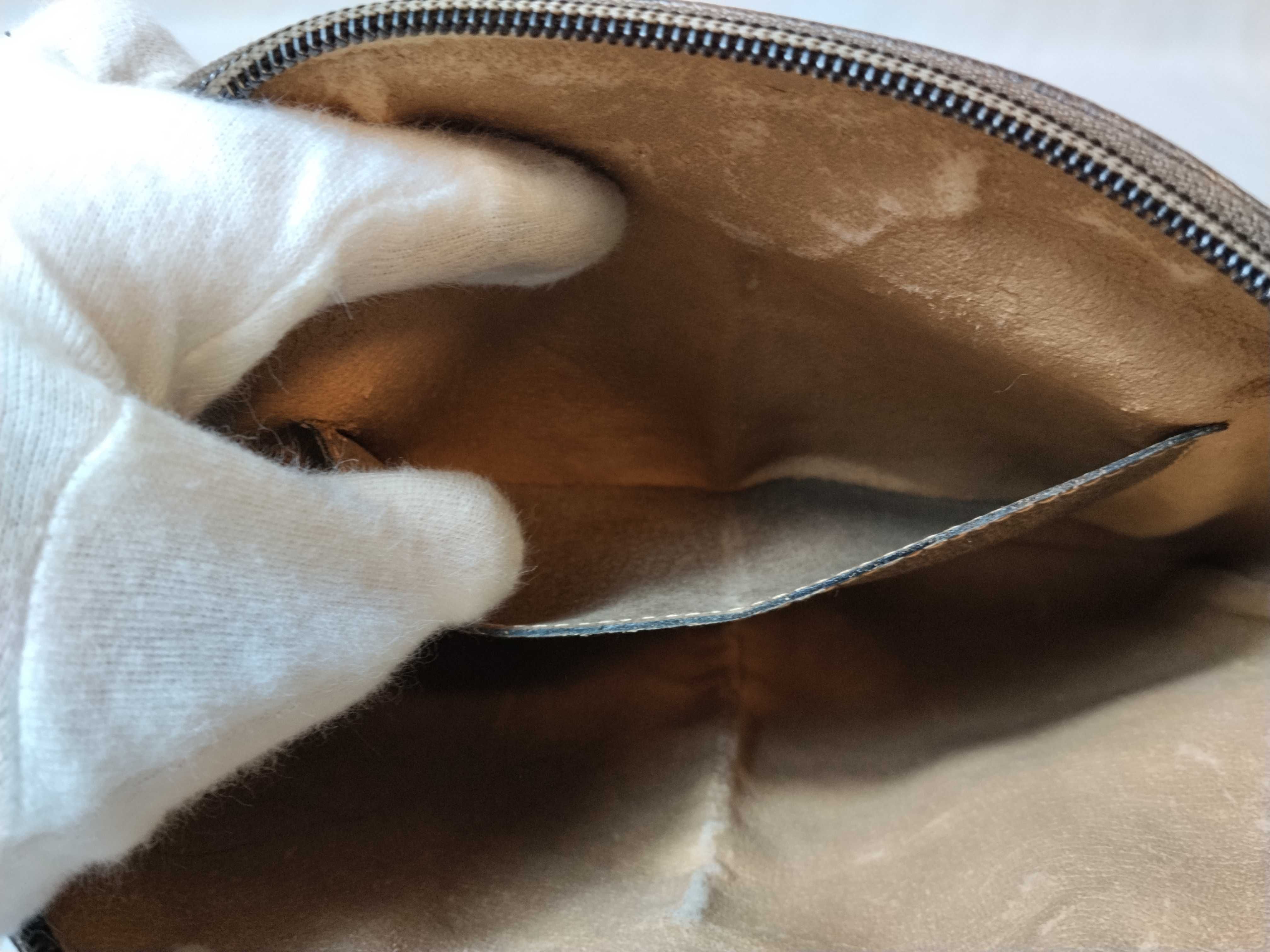 GG Canvas Old Gucci 904.02.047 Shoulder Bag — view 11