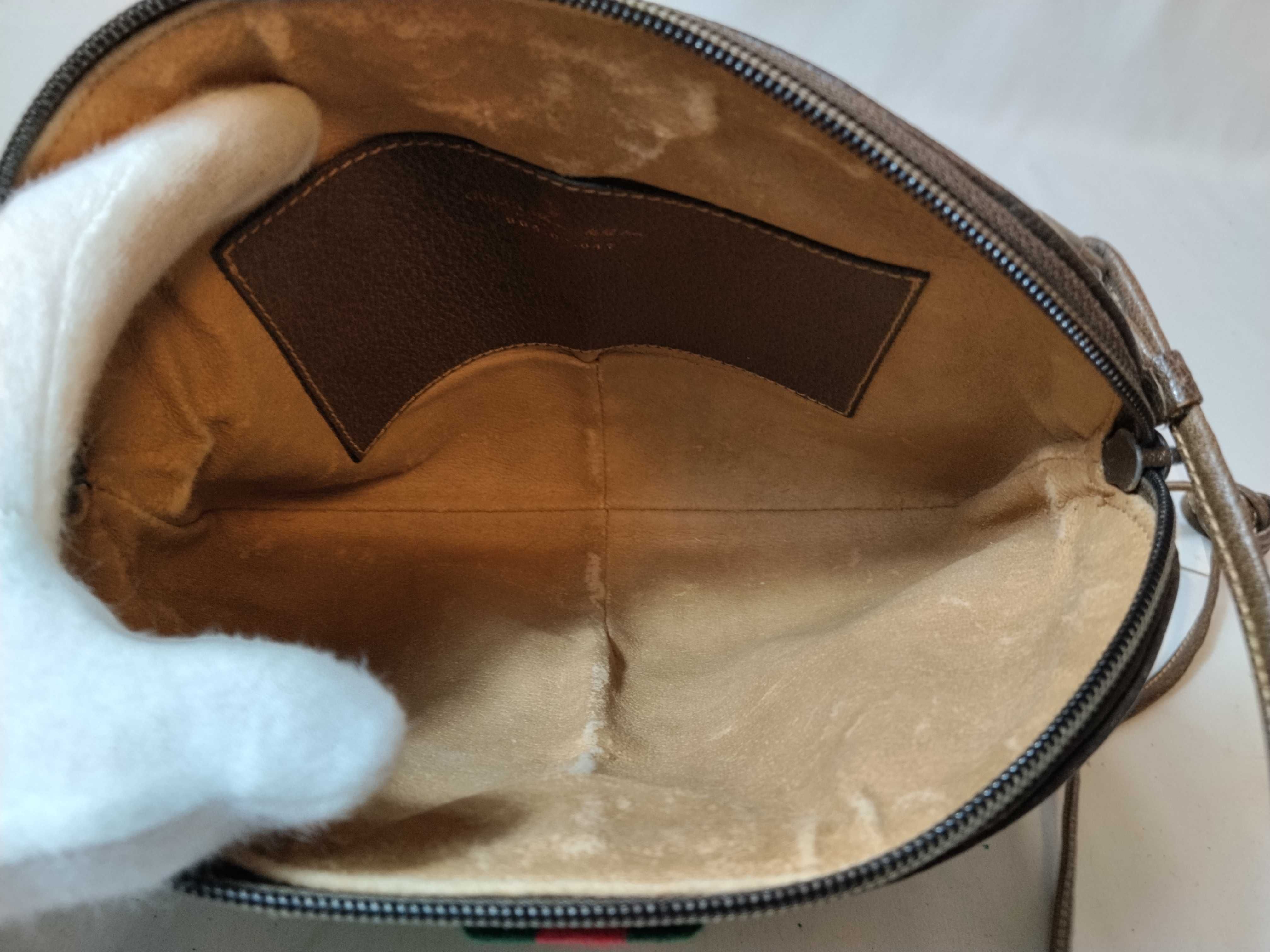 GG Canvas Old Gucci 904.02.047 Shoulder Bag — view 10