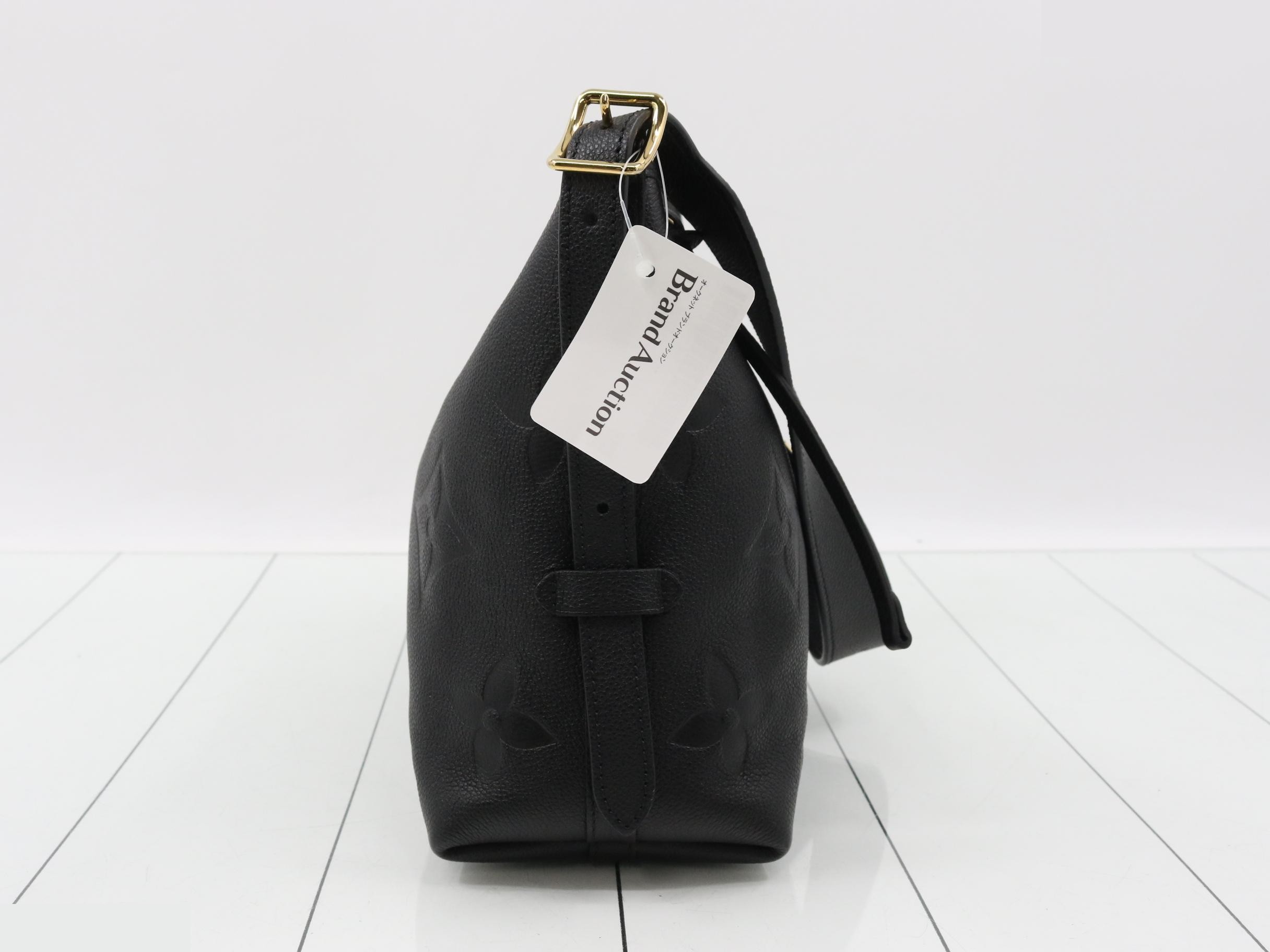 Carryall Zip NMPM Shoulder Bag M46288 RFID confirmed — view 4