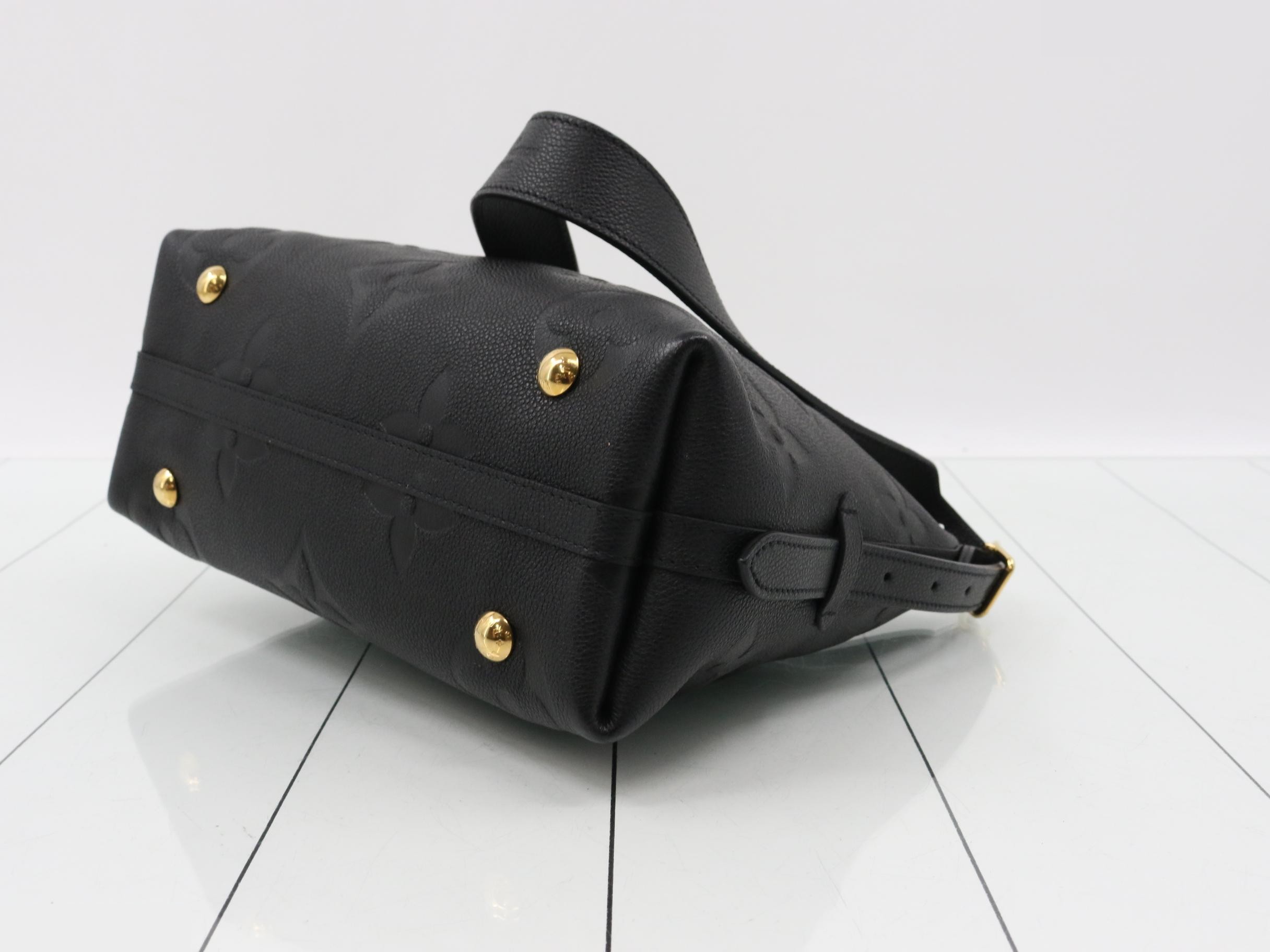 Carryall Zip NMPM Shoulder Bag M46288 RFID confirmed — view 6