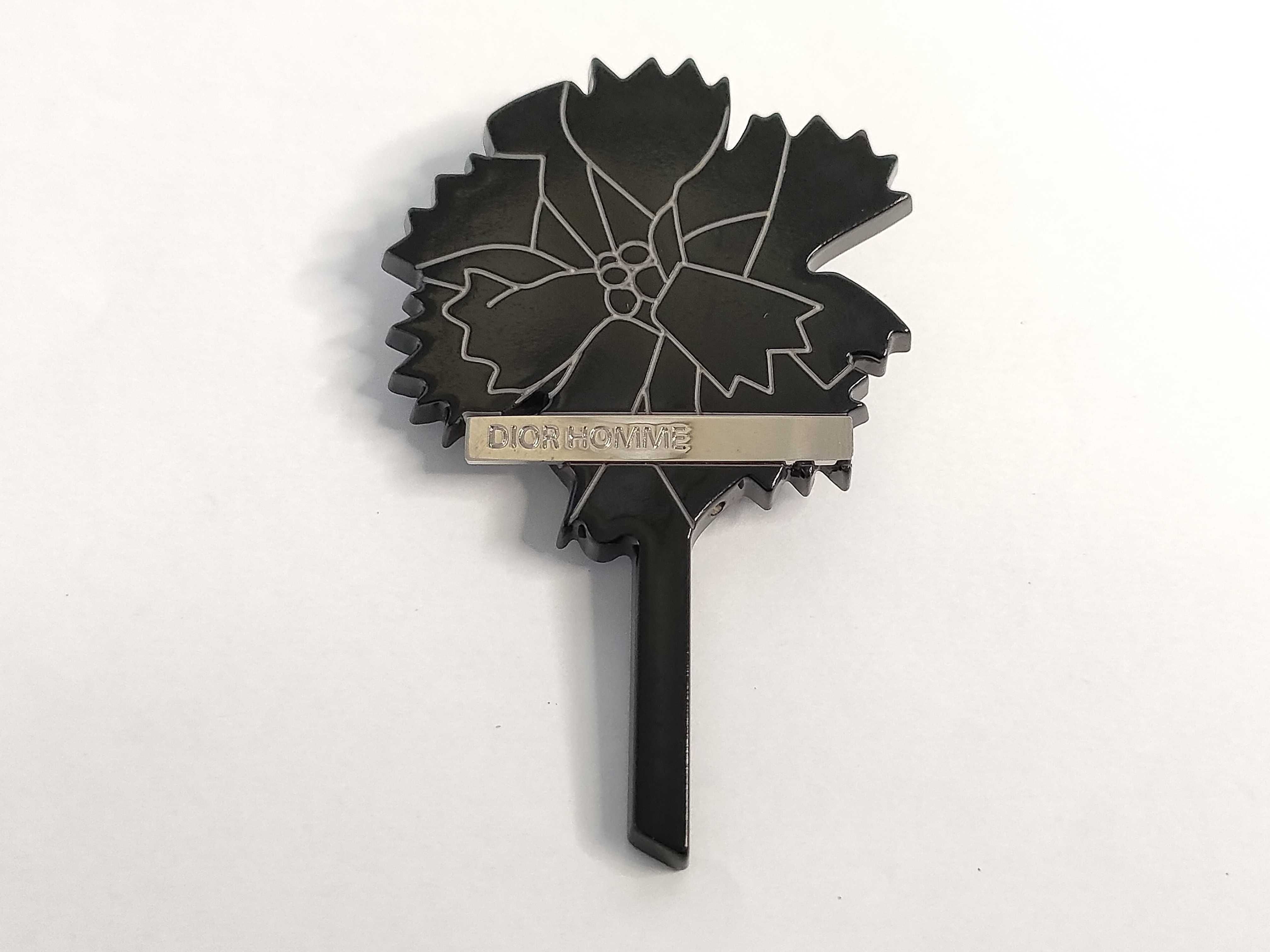 brooch with box