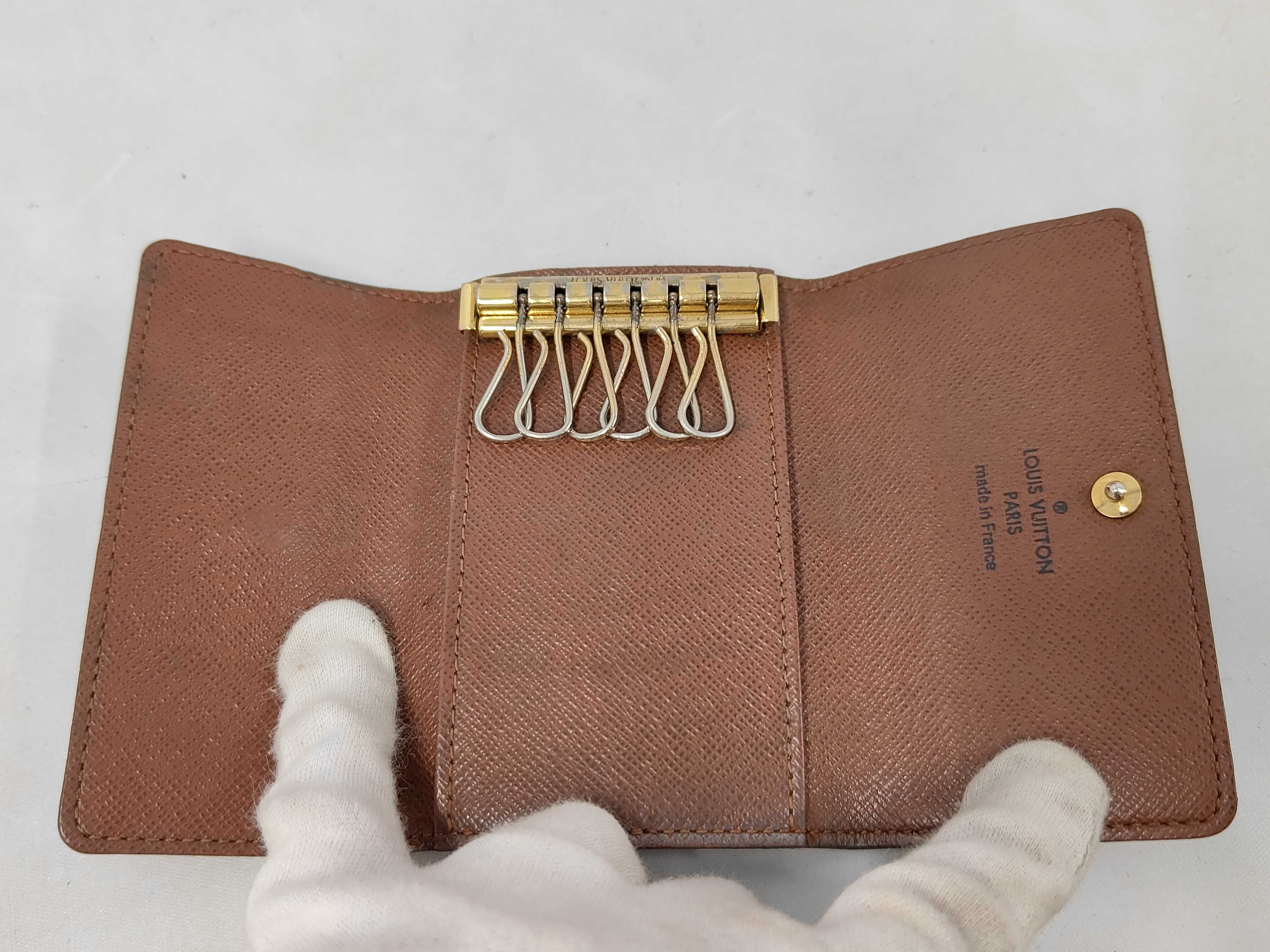 Monogram M62630 Multicles 6 Key Case — view 8