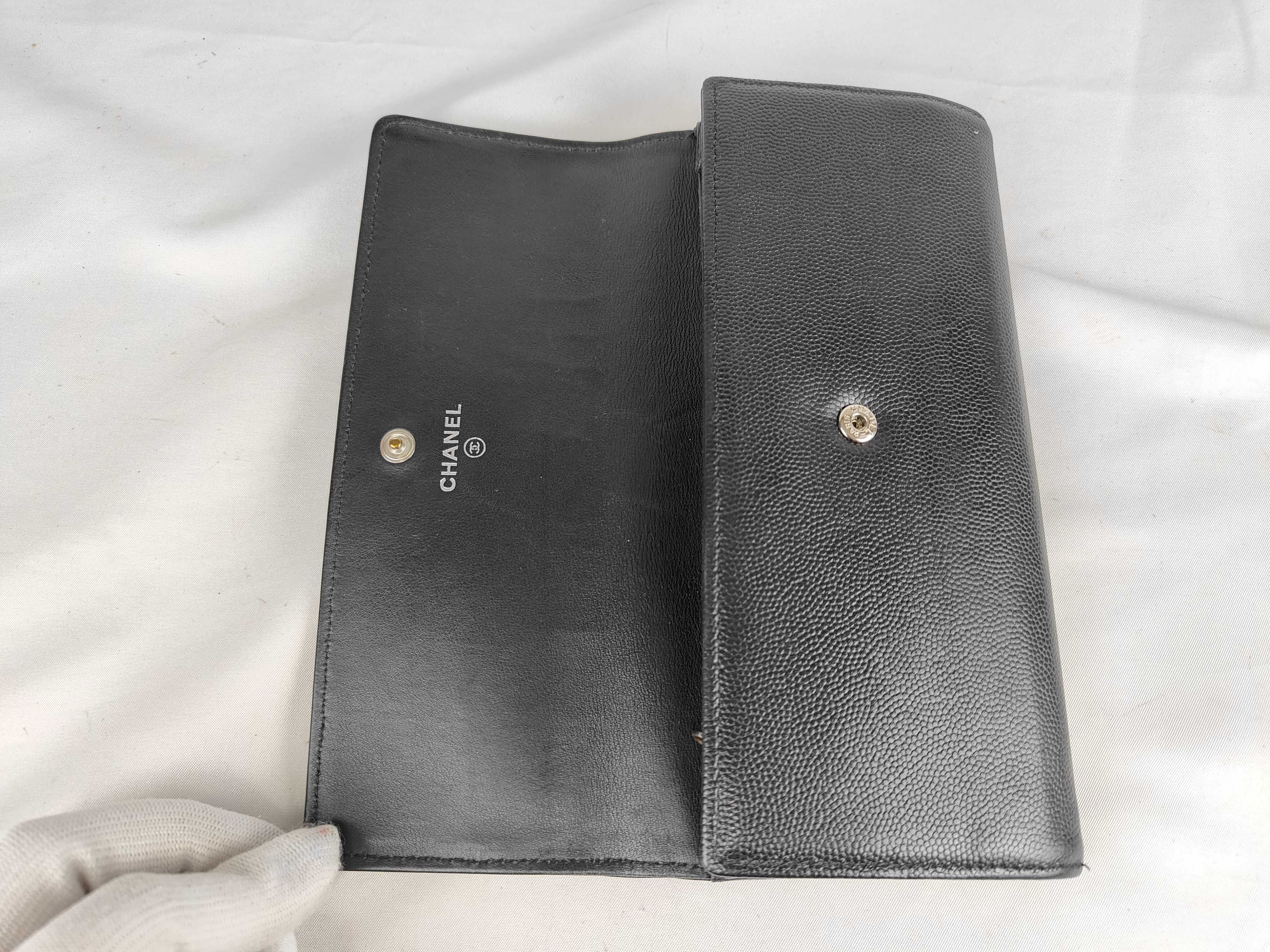 Caviar Skin Sevruga Bi-fold Long Wallet — view 9