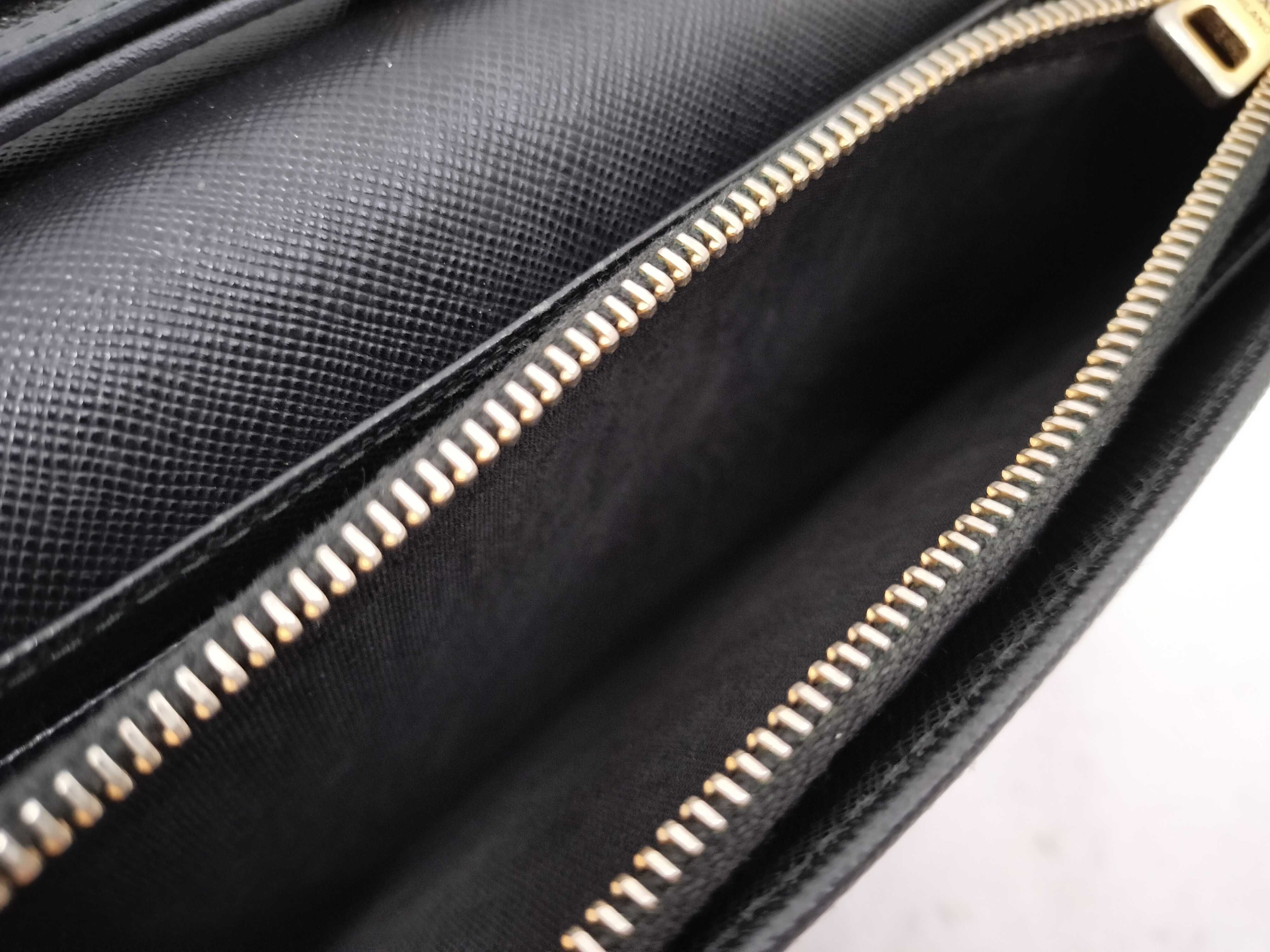 Shoulder Bag Leather Black — view 11