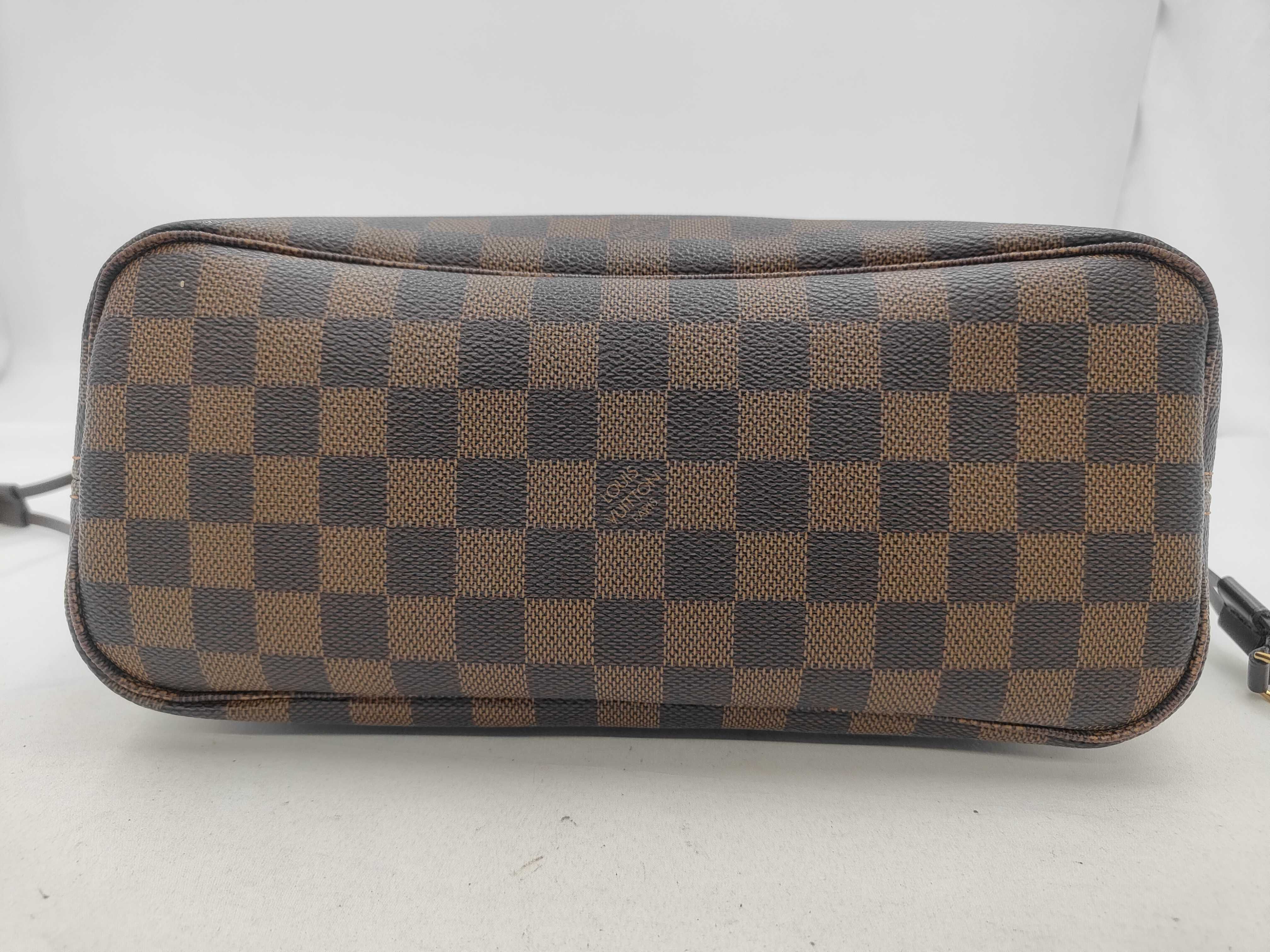 Damier Neverfull PM Tote Bag — view 7