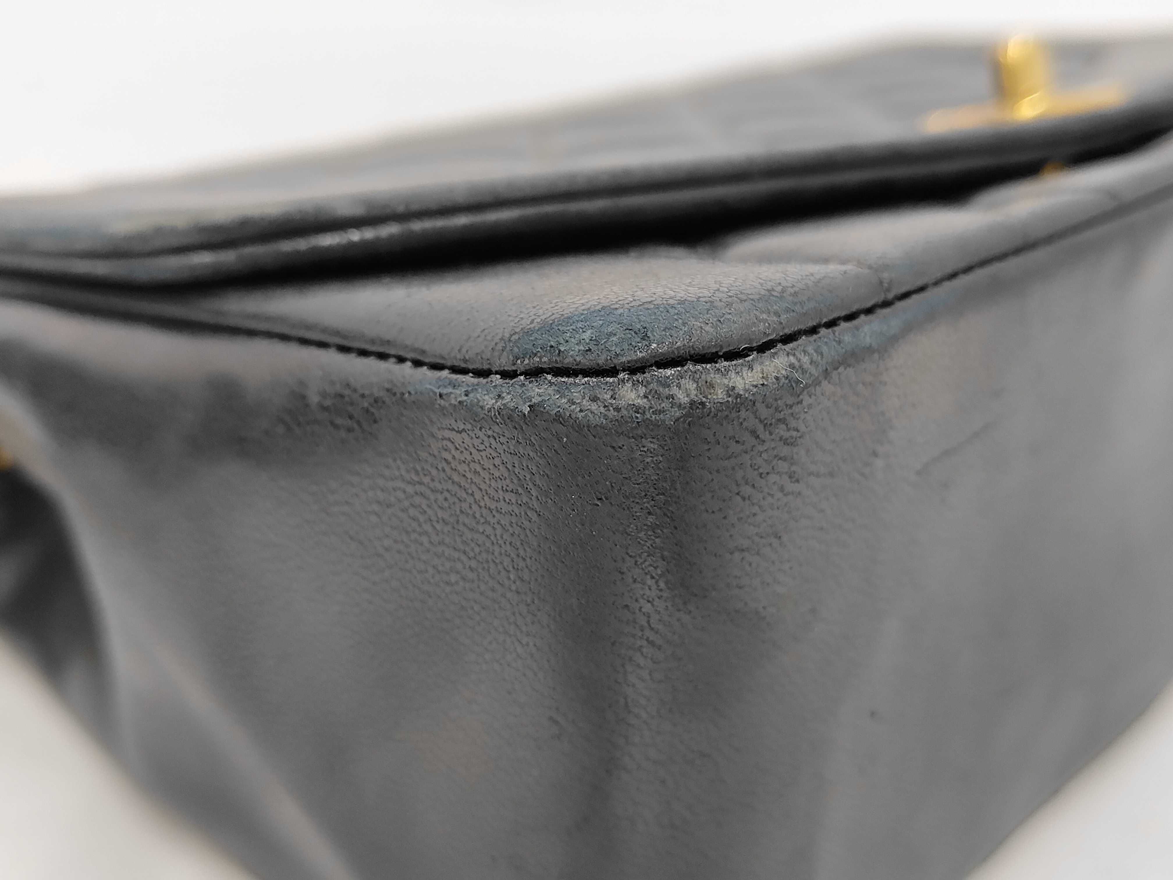 Diana Matelassé 25 2377018 (Serial Number 2) Shoulder Bag — view 5