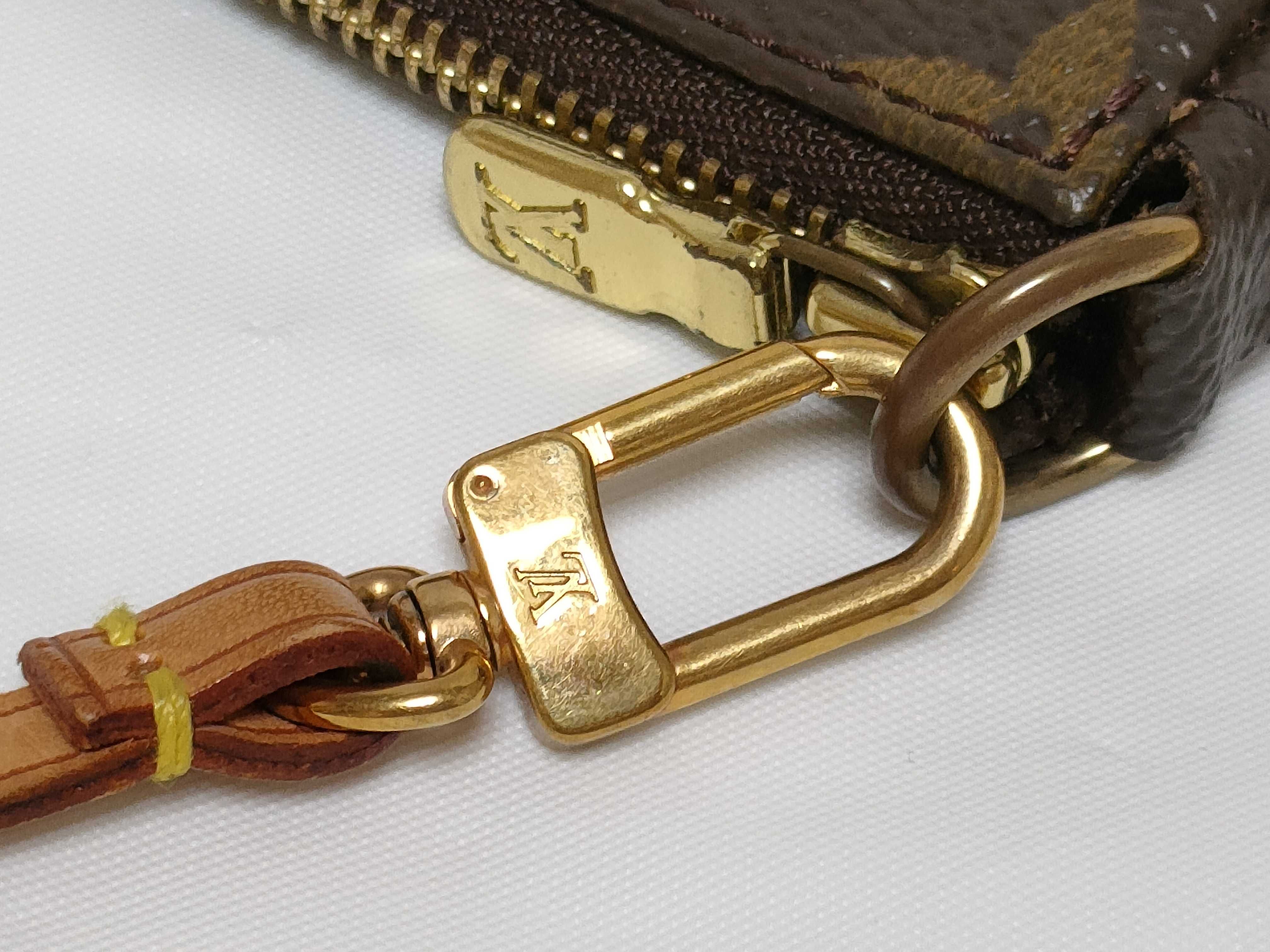 Monogram M51980 Pochette Accessoires Handbag — view 5