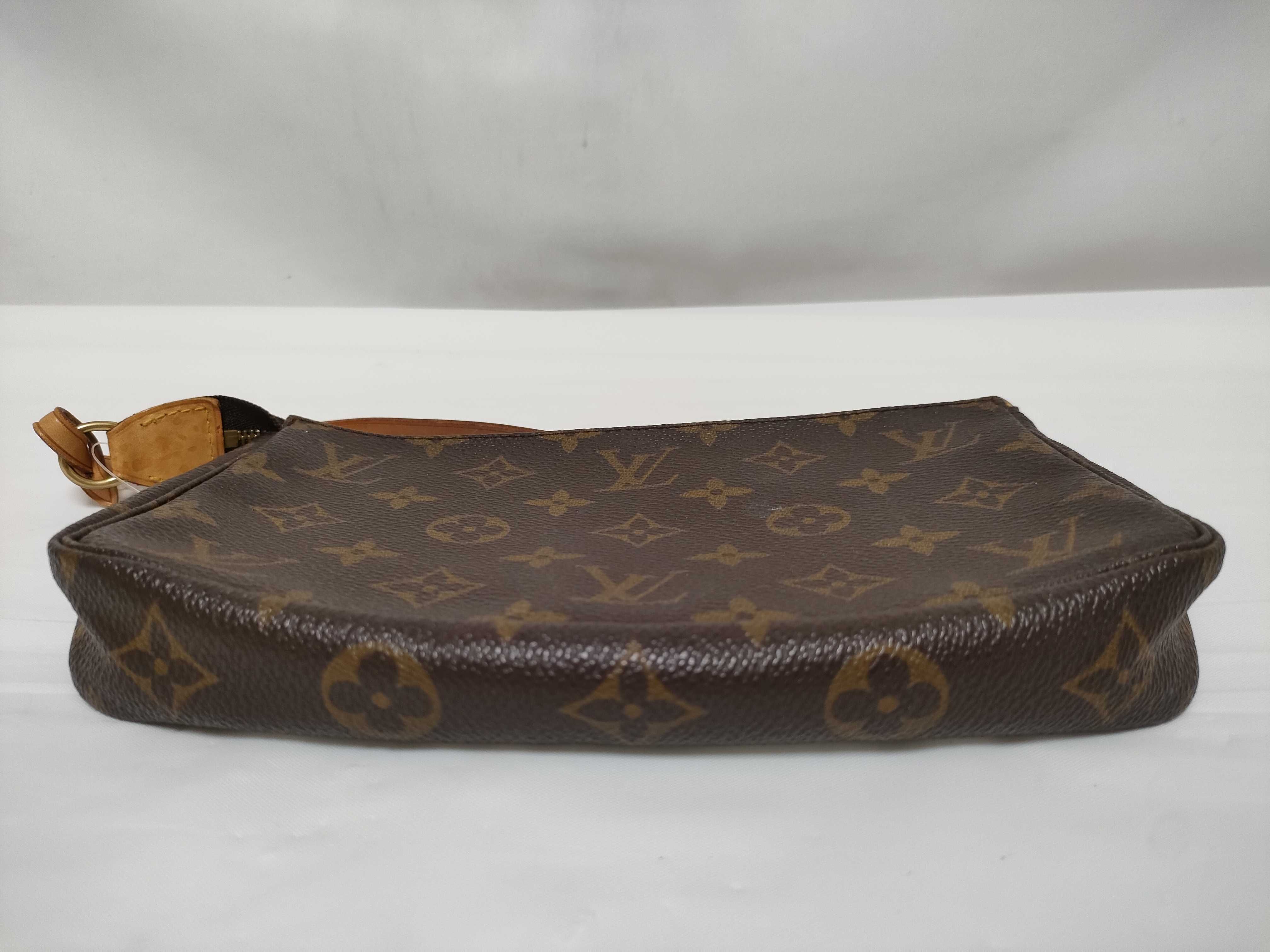 Monogram M51980 Pochette Accessoires Handbag — view 7