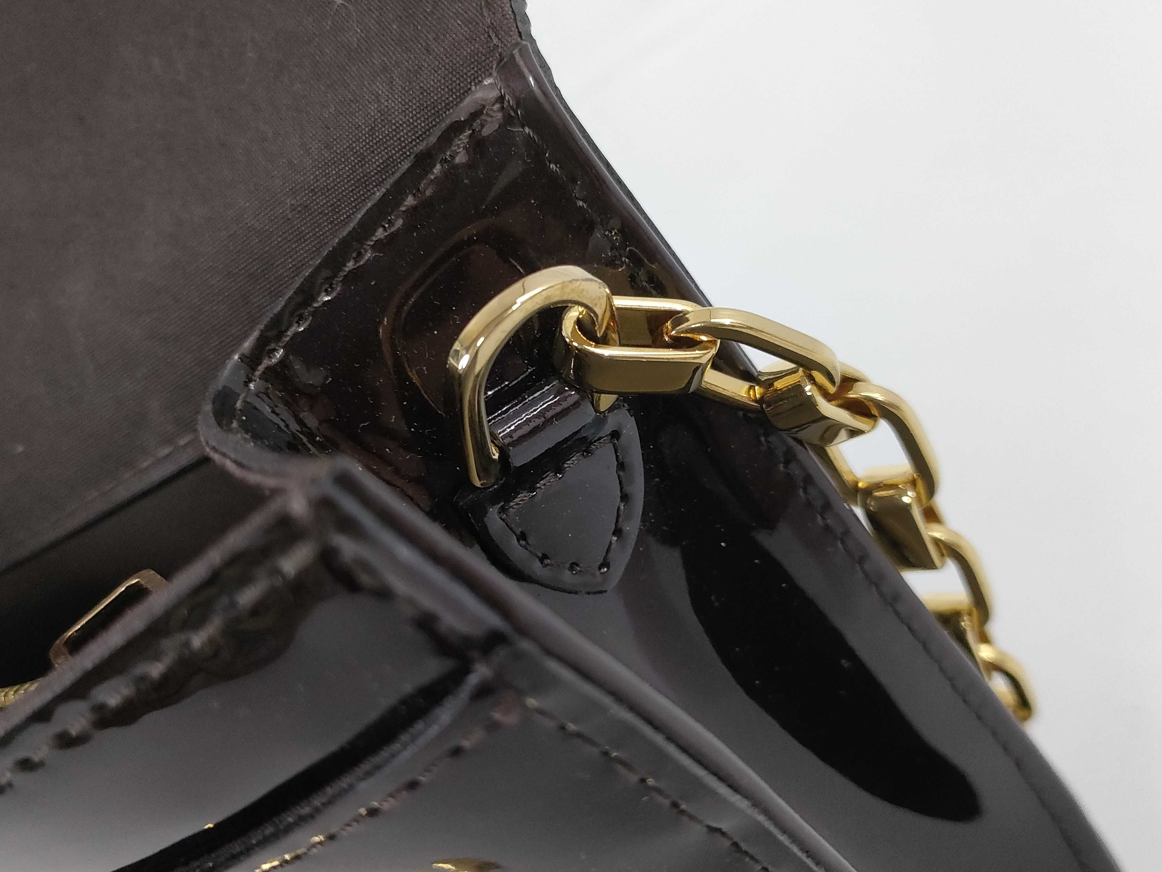 Vernis Flap Long Wallet Shoulder Bag — view 5