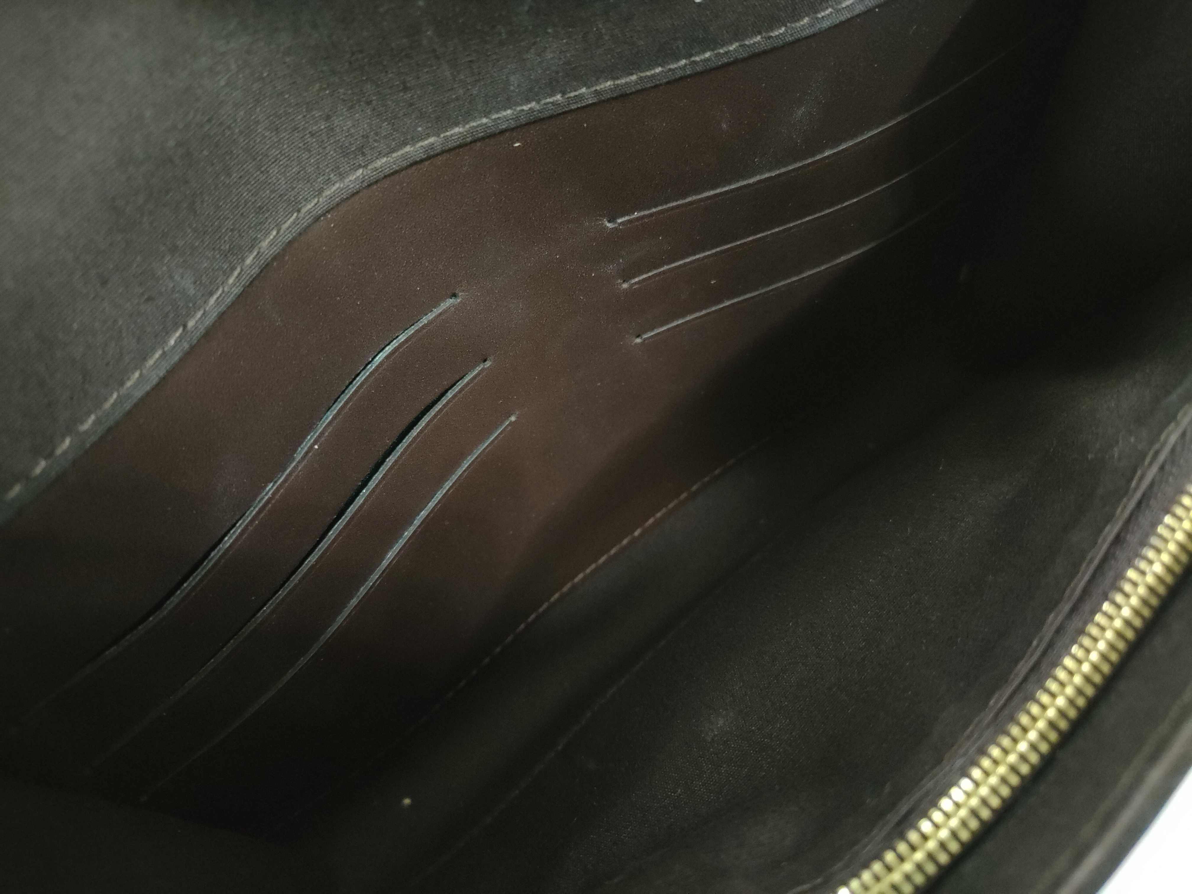 Vernis Flap Long Wallet Shoulder Bag — view 9