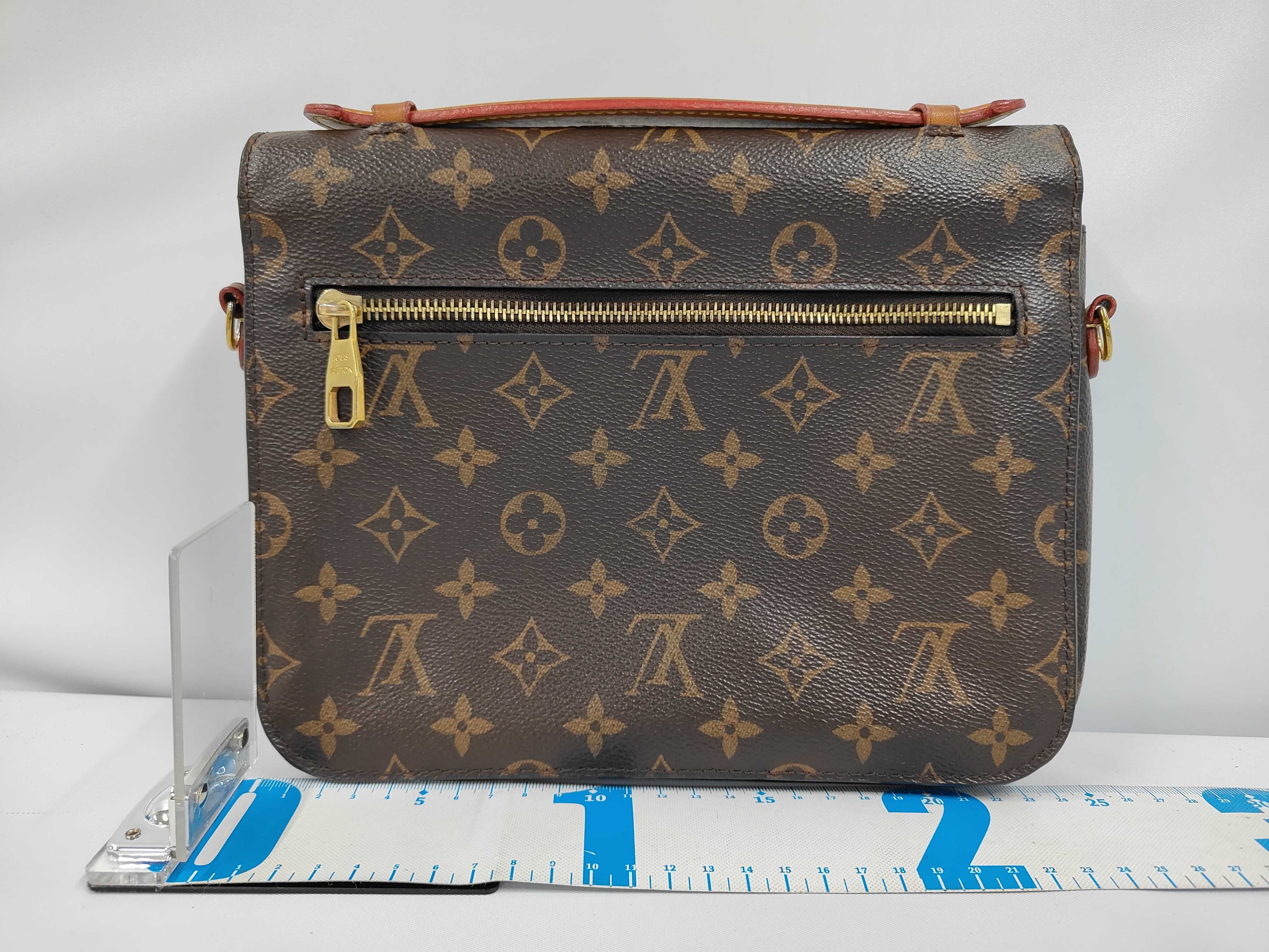 handbag — view 2