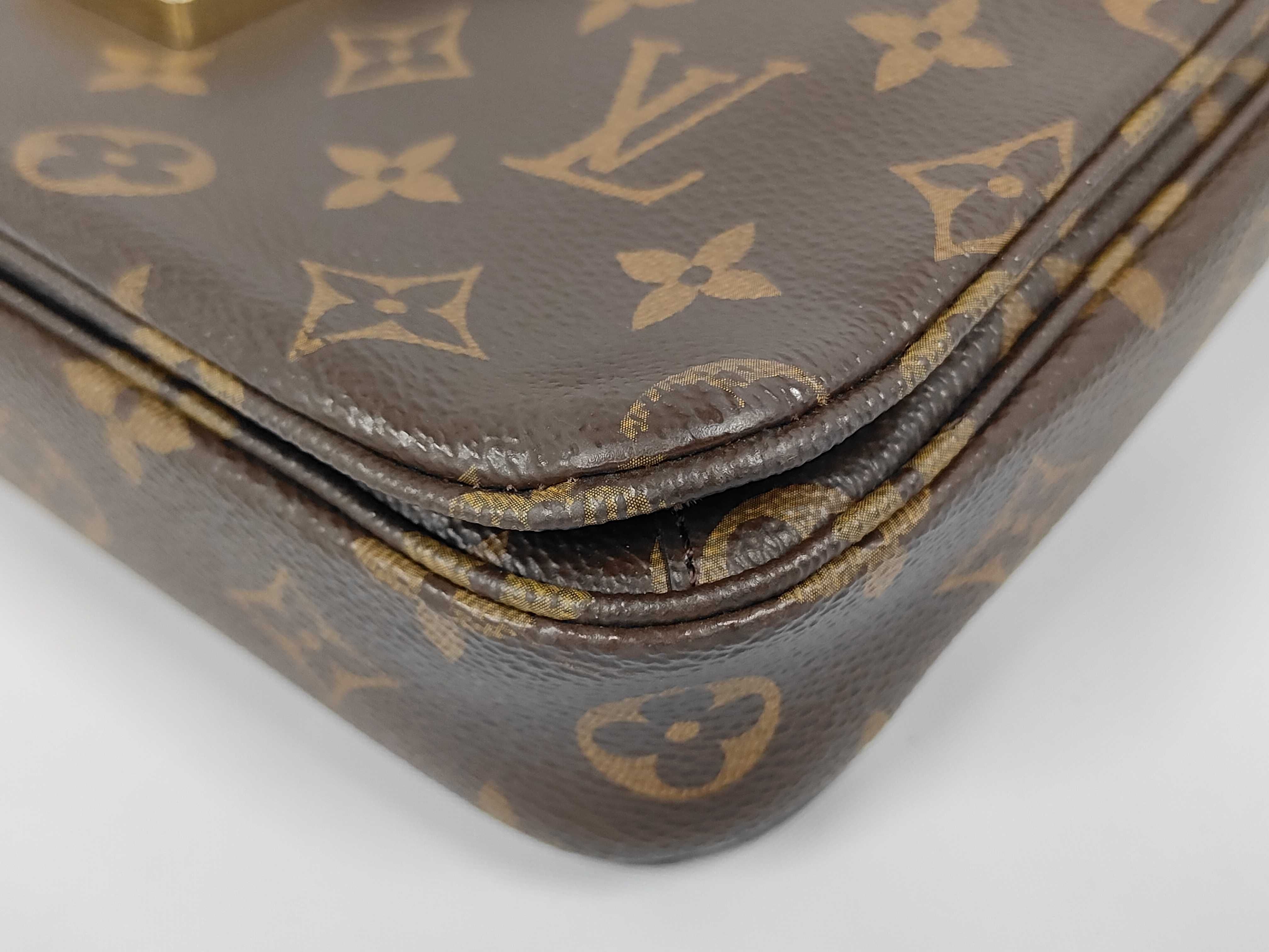 handbag — view 4