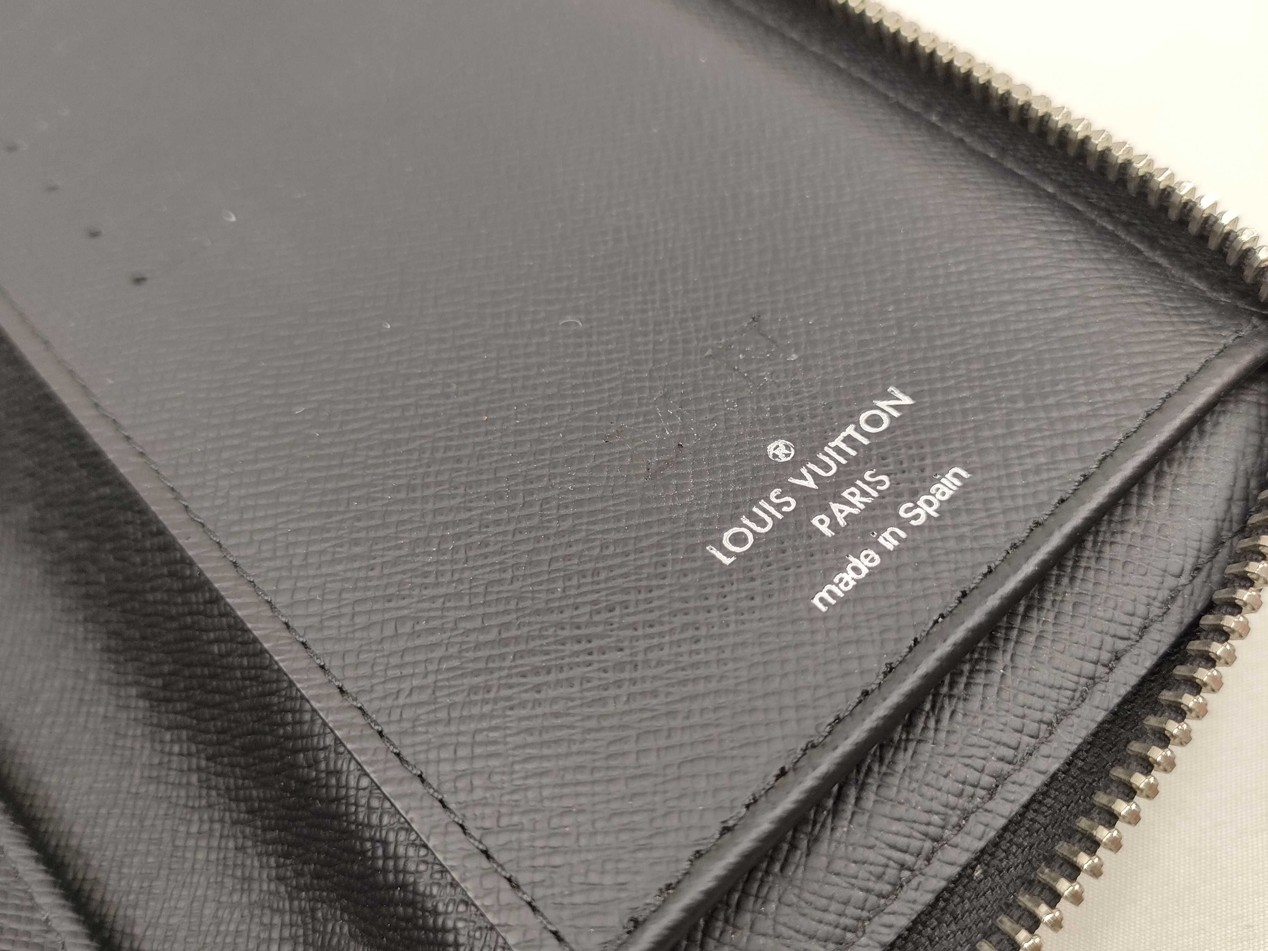 Damier Graphite Vertical Wallet — view 13