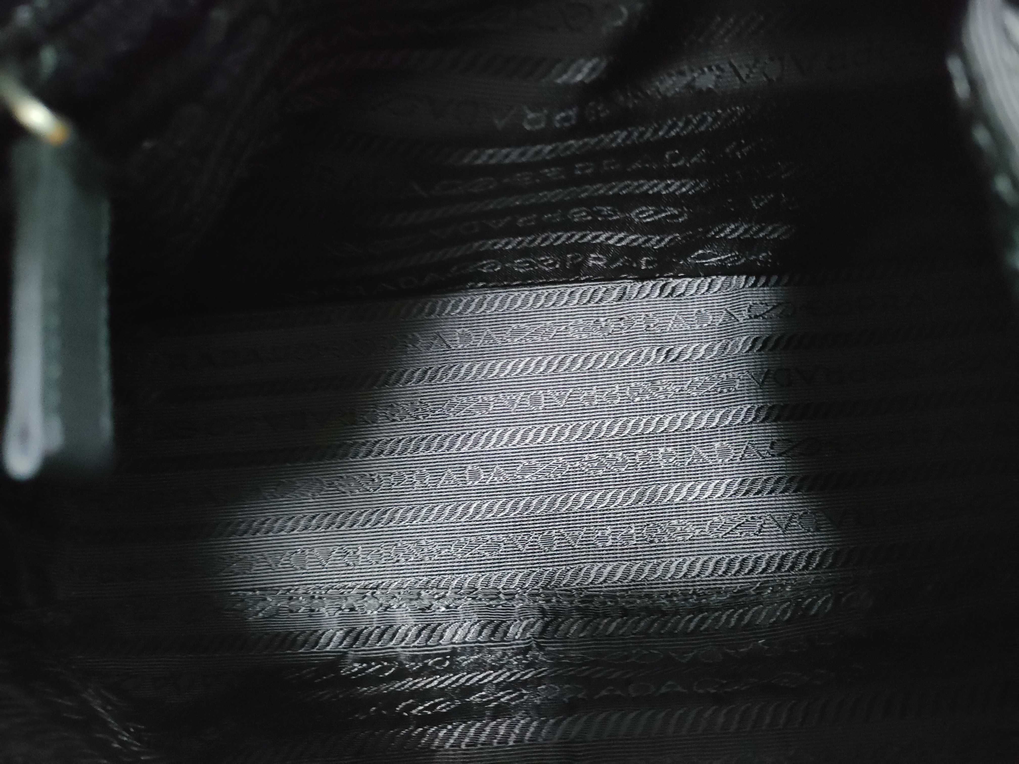 Nylon Black Bag Shoulder Bag — view 9