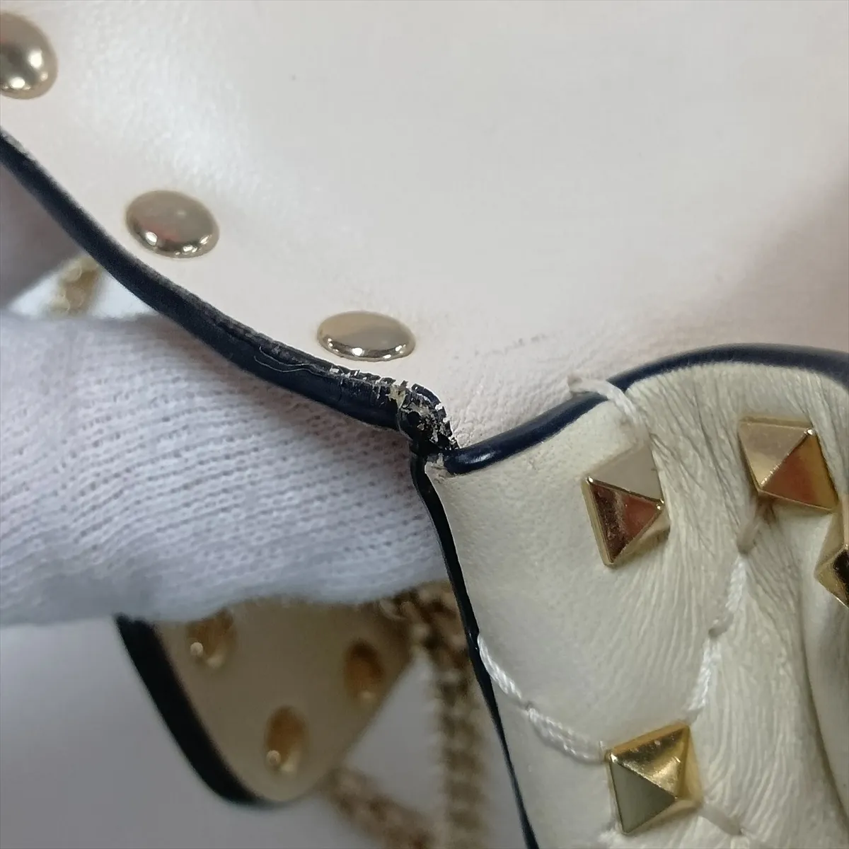 Rockstud Leather x Stud 2-Way Handbag, Beige — view 14