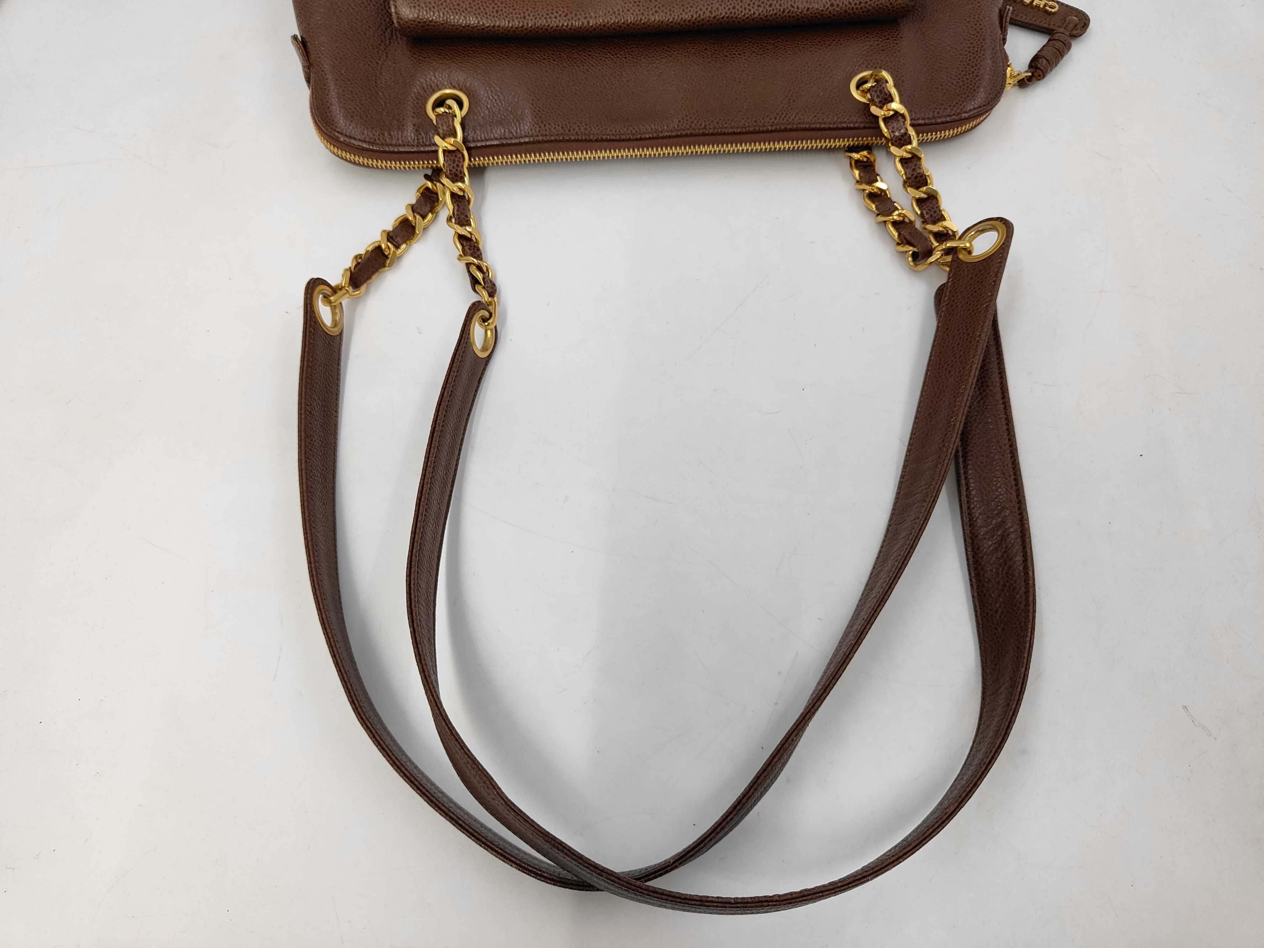 Caviar Chain Tote Bag (Brown) — view 5