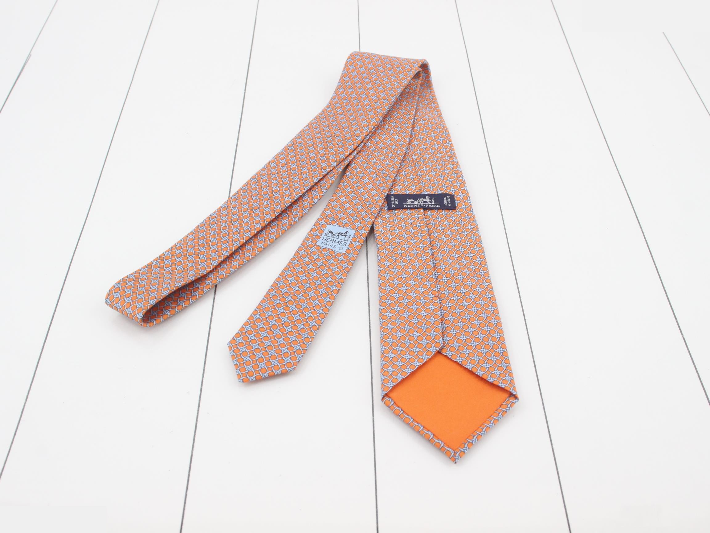 Silk tie — view 2