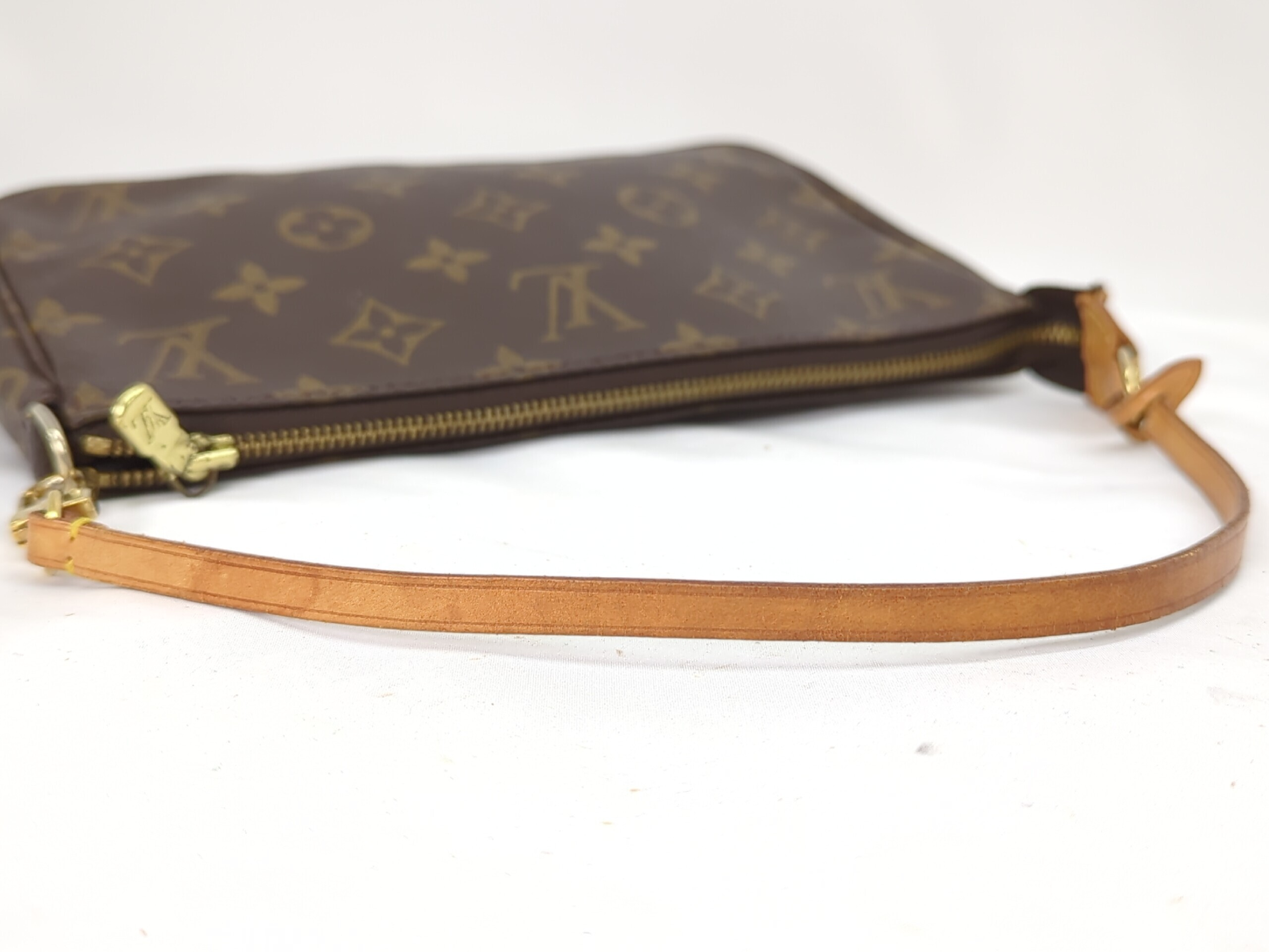 M51980 Monogram Pochette Accessoires Handbag — view 6