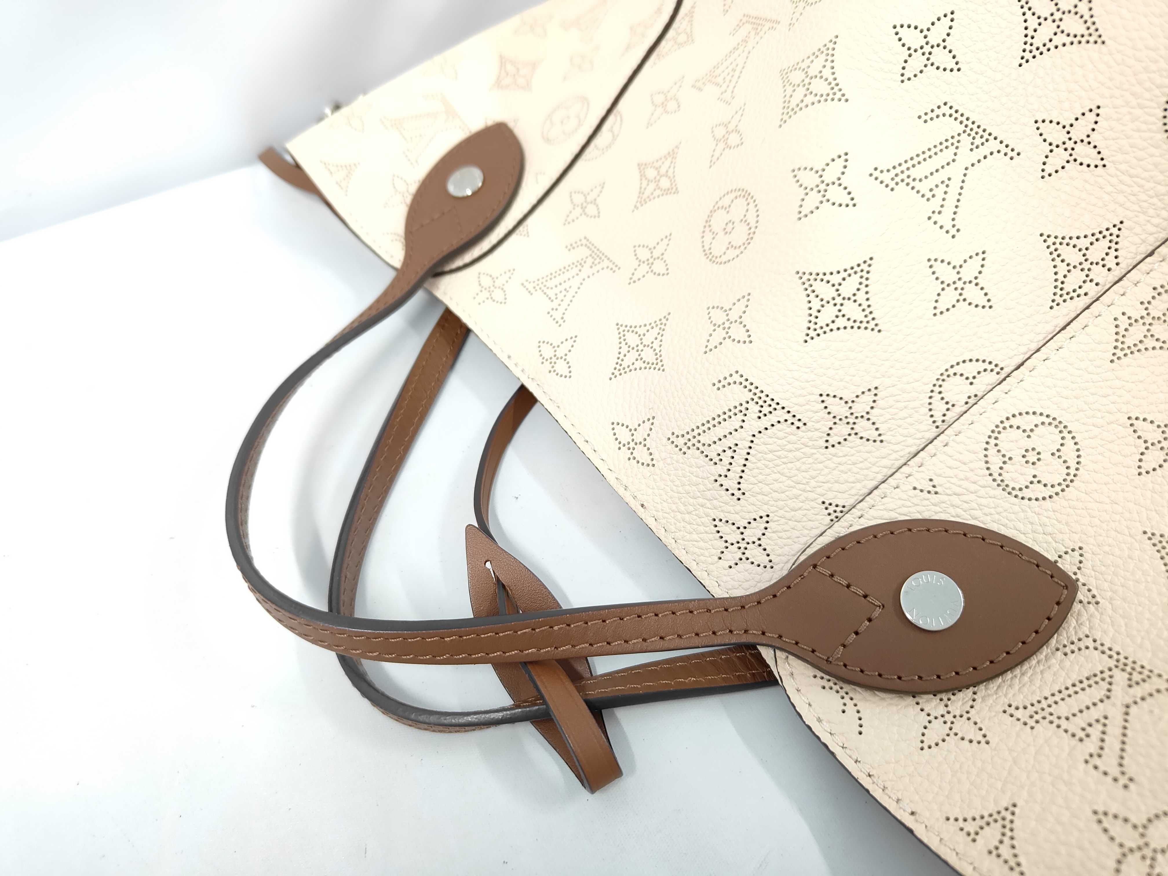 Mahina Hina Tote Bag — view 5