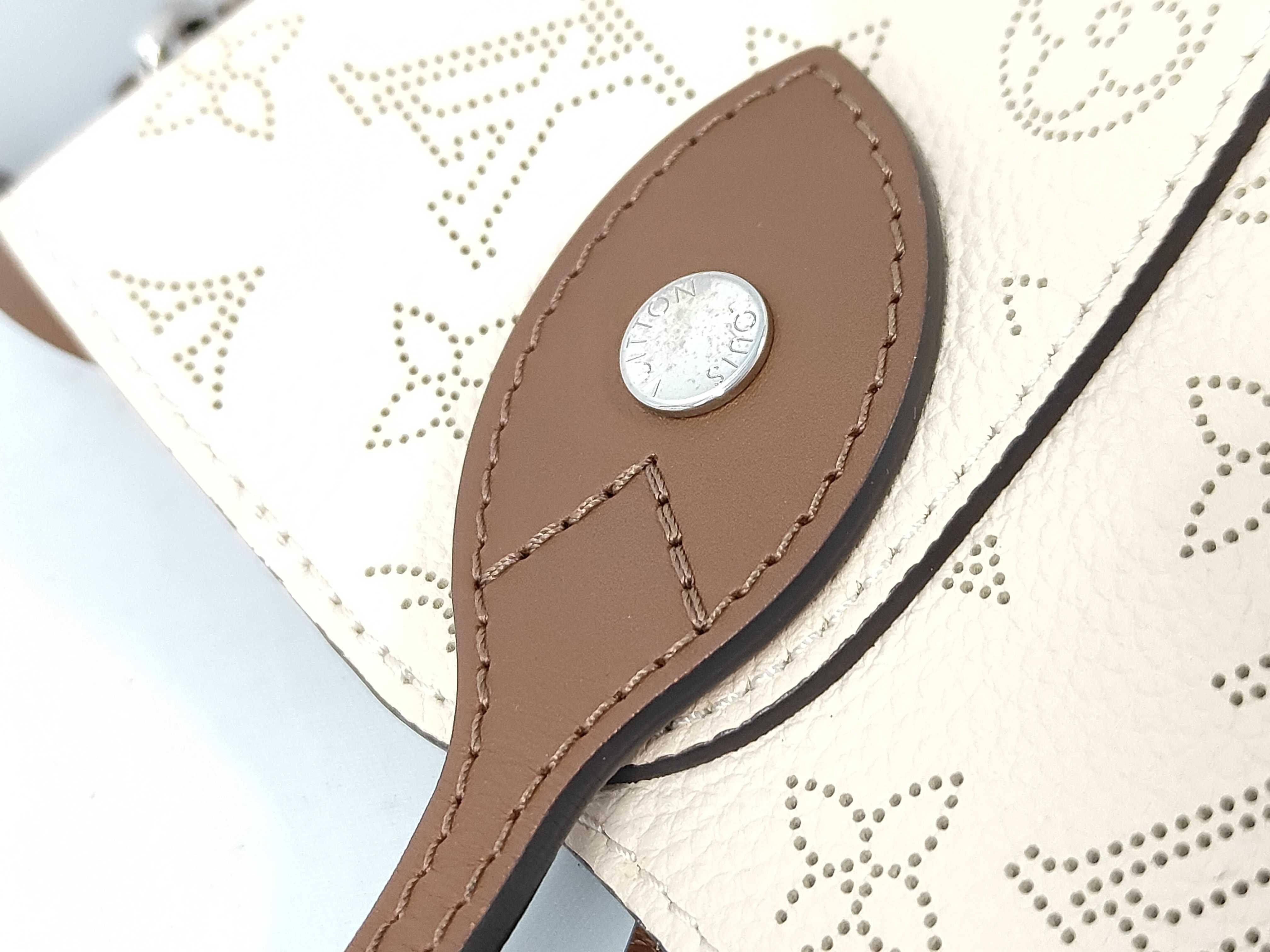 Mahina Hina Tote Bag — view 6