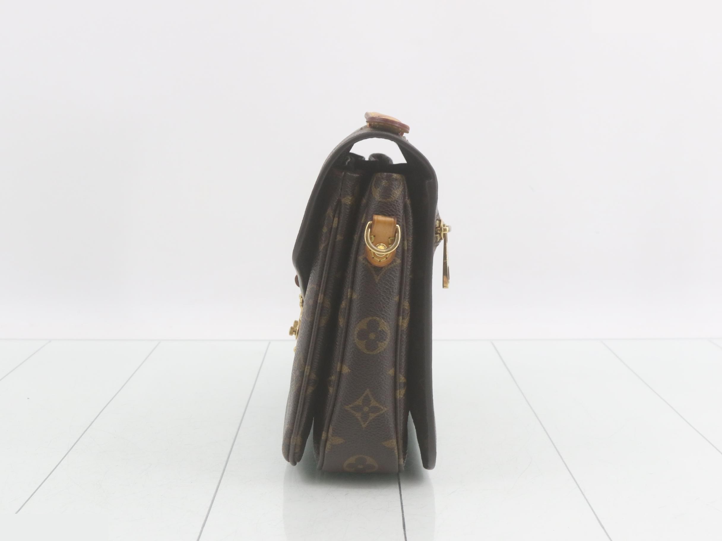 Monogram Pochette Metis MM 2-Way Handbag — view 3