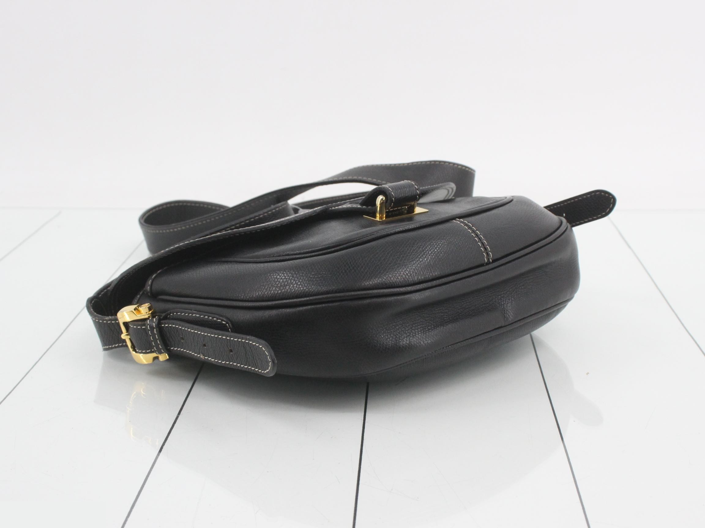 Anagram Leather Shoulder Bag — view 5