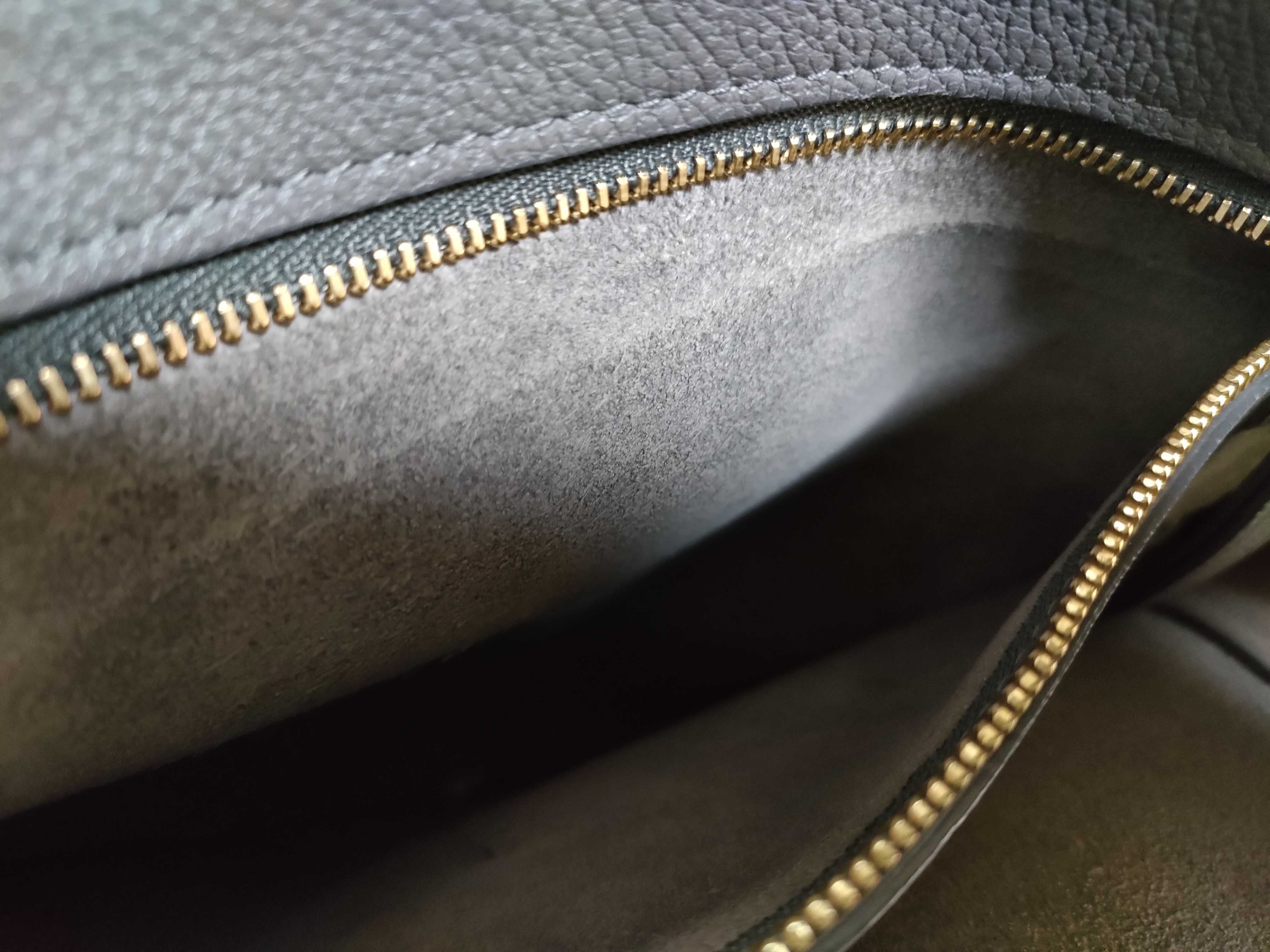 Cabas Phantom Small Leather Tote Bag, Greige Tote Bag — view 10