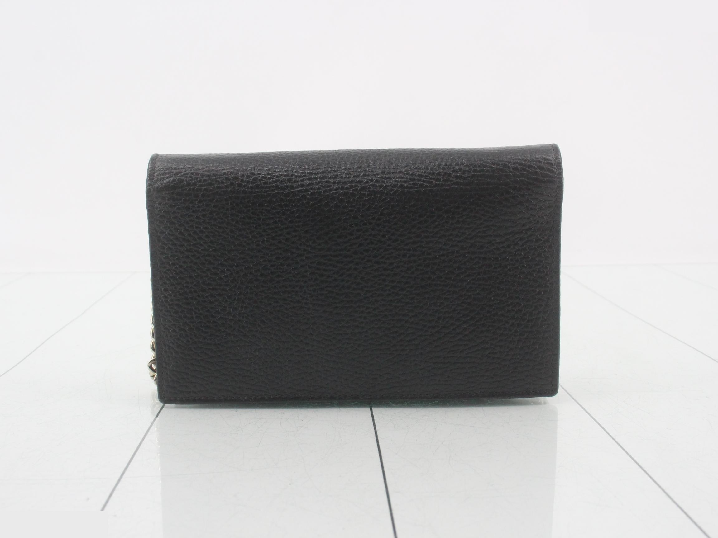 Interlocking Shoulder — view 2