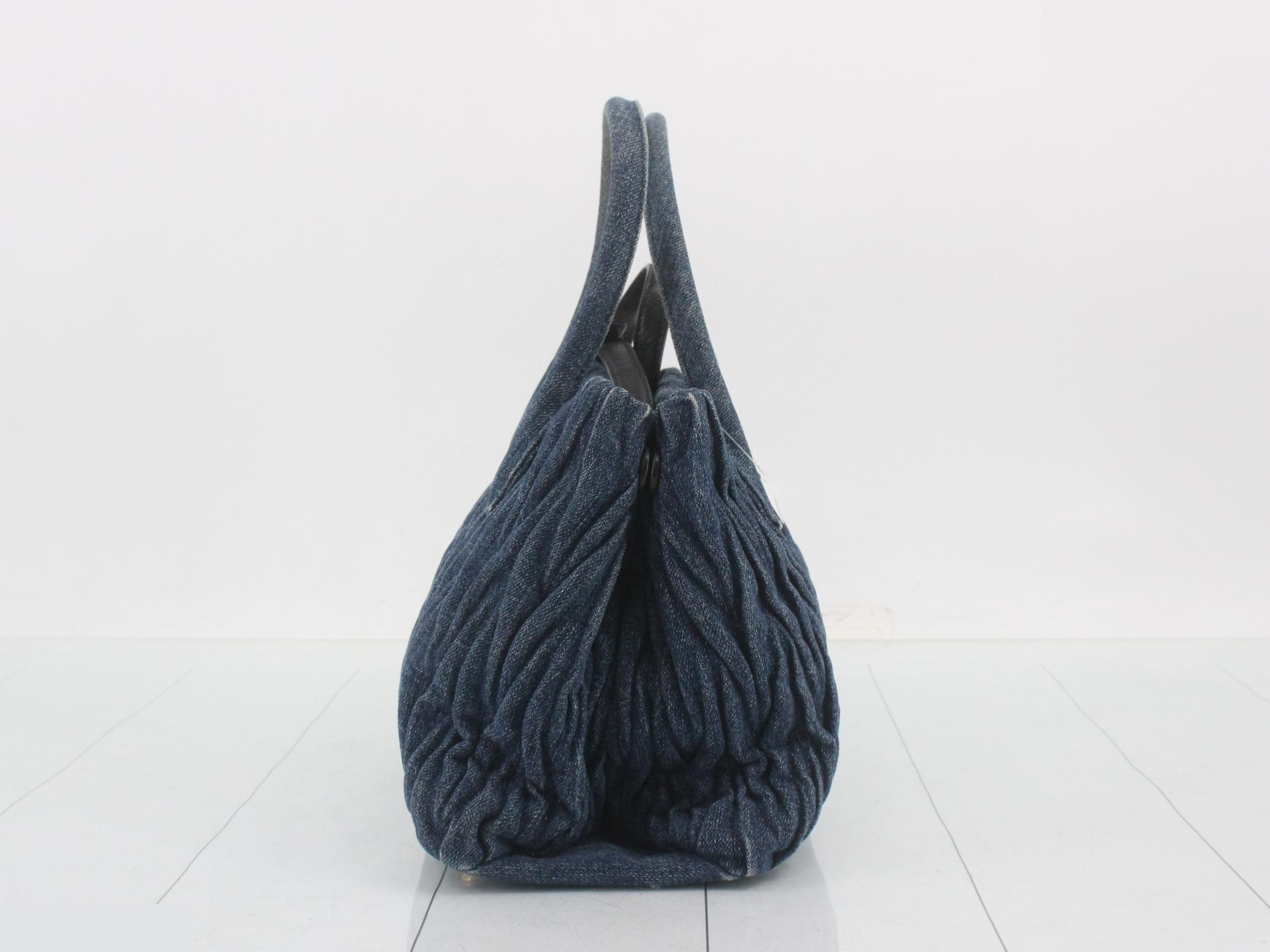 Matelassé (Bag) - 2-Way Bag with Long Strap - Denim - Blue — view 4
