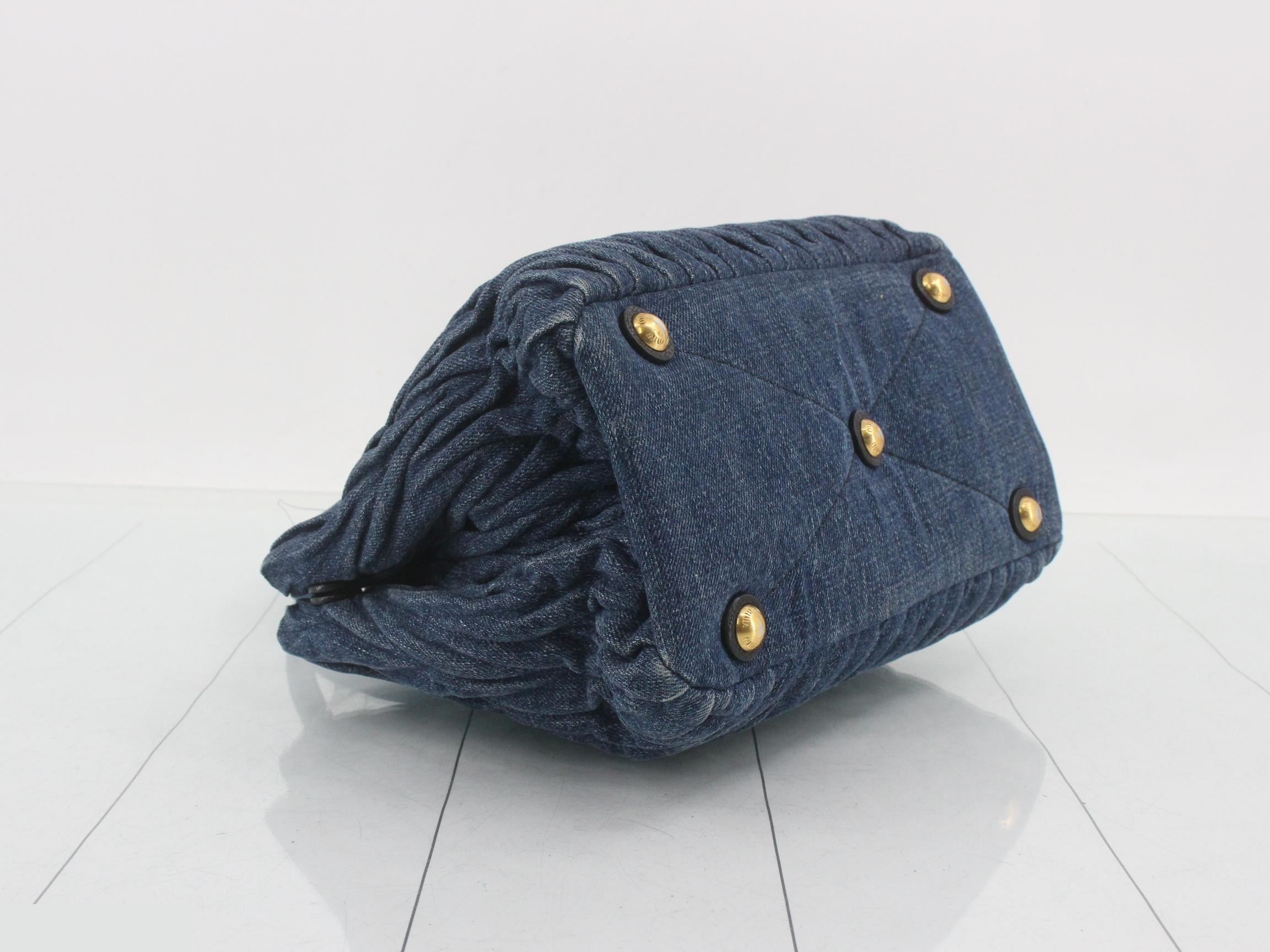 Matelassé (Bag) - 2-Way Bag with Long Strap - Denim - Blue — view 5