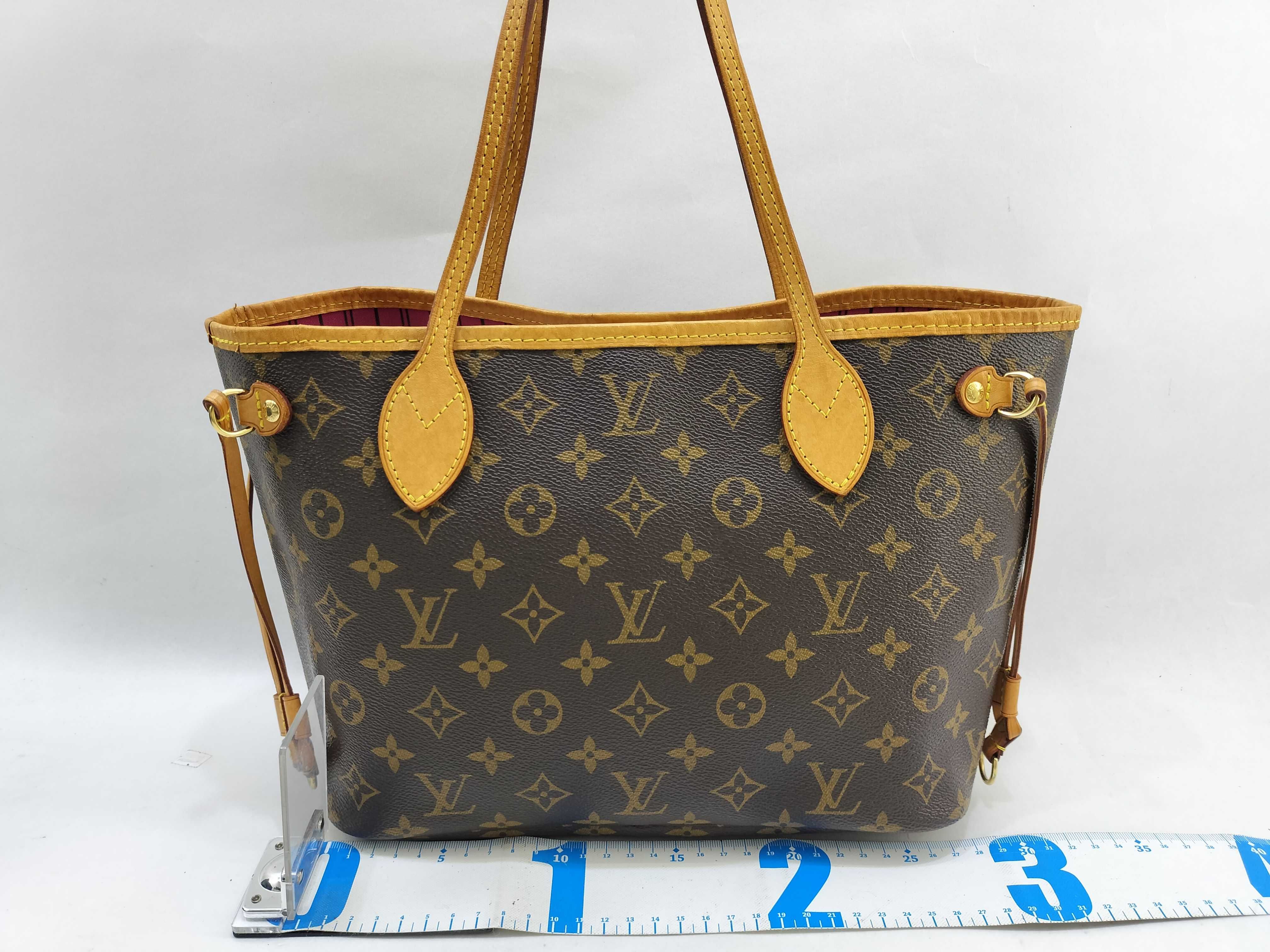 Monogram Louis Vuitton Monogram Neverfull PM Tote Bag — view 2