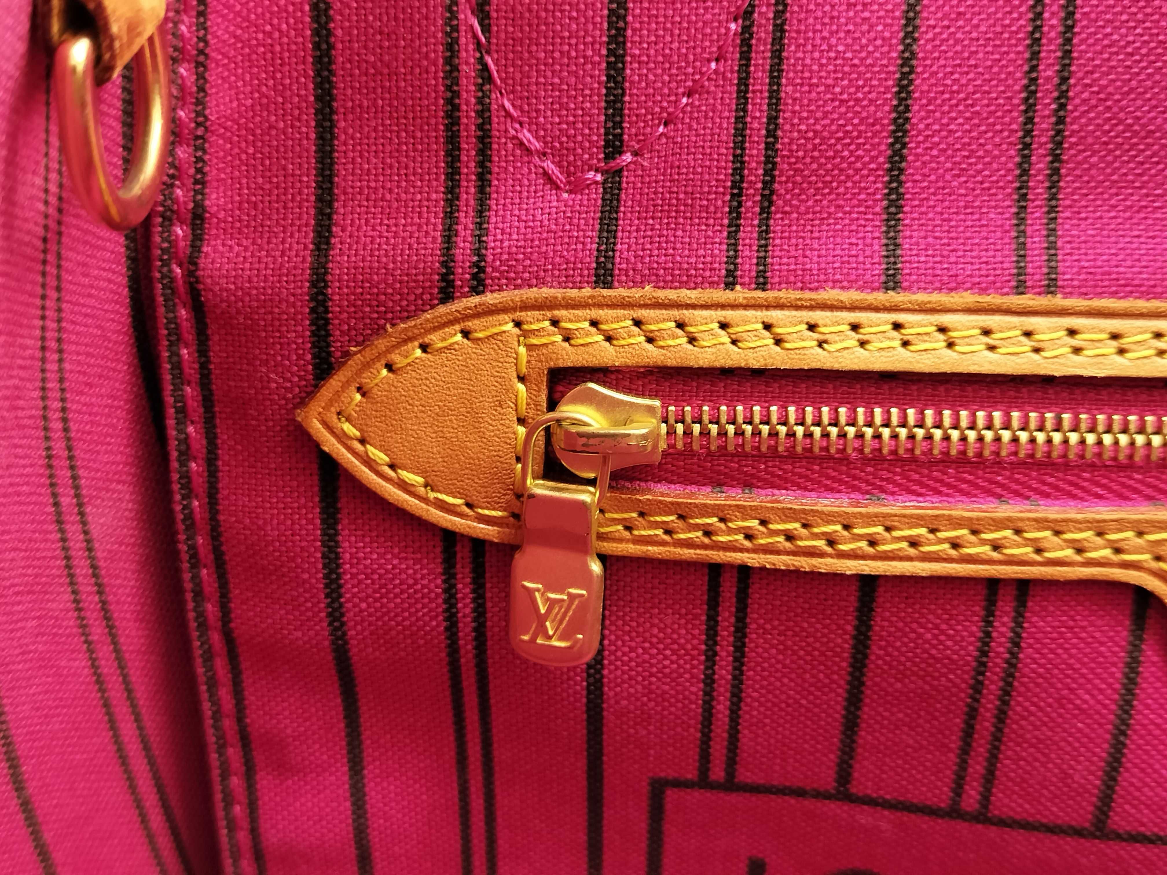 Monogram Louis Vuitton Monogram Neverfull PM Tote Bag — view 14
