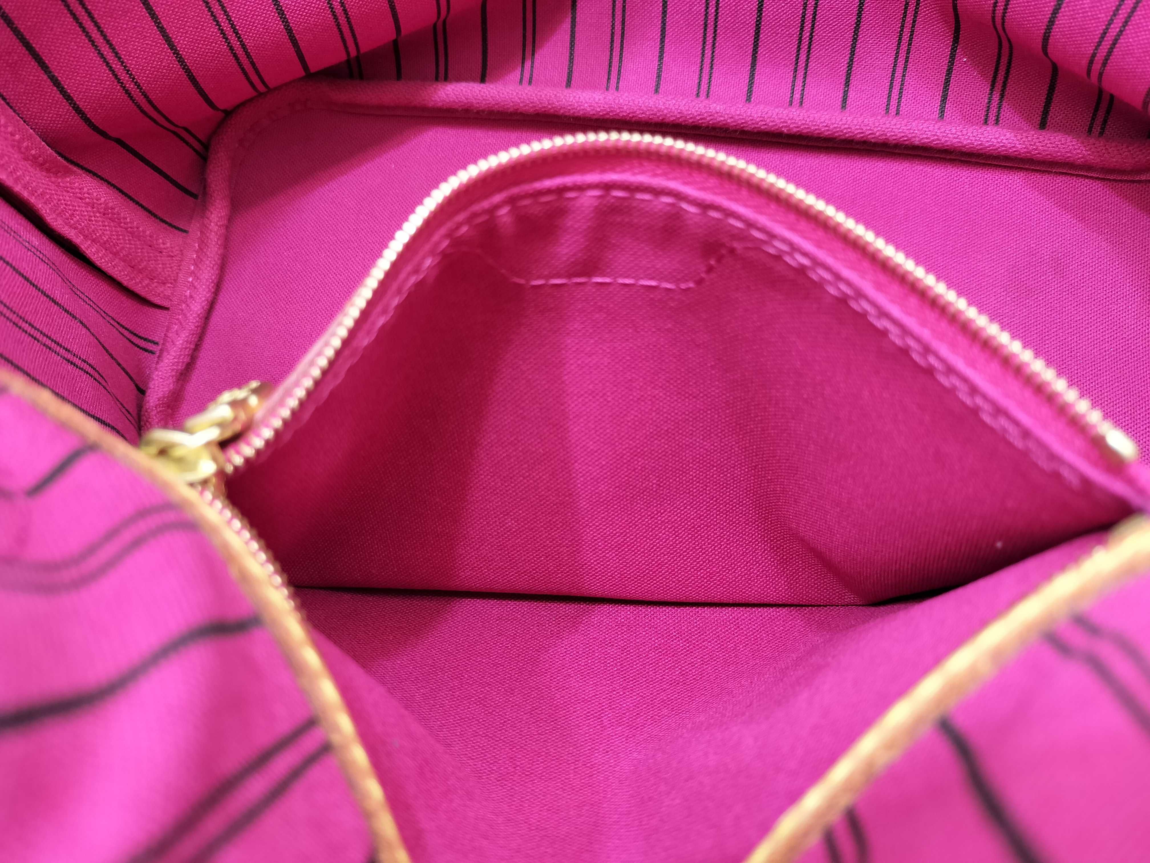 Monogram Louis Vuitton Monogram Neverfull PM Tote Bag — view 15